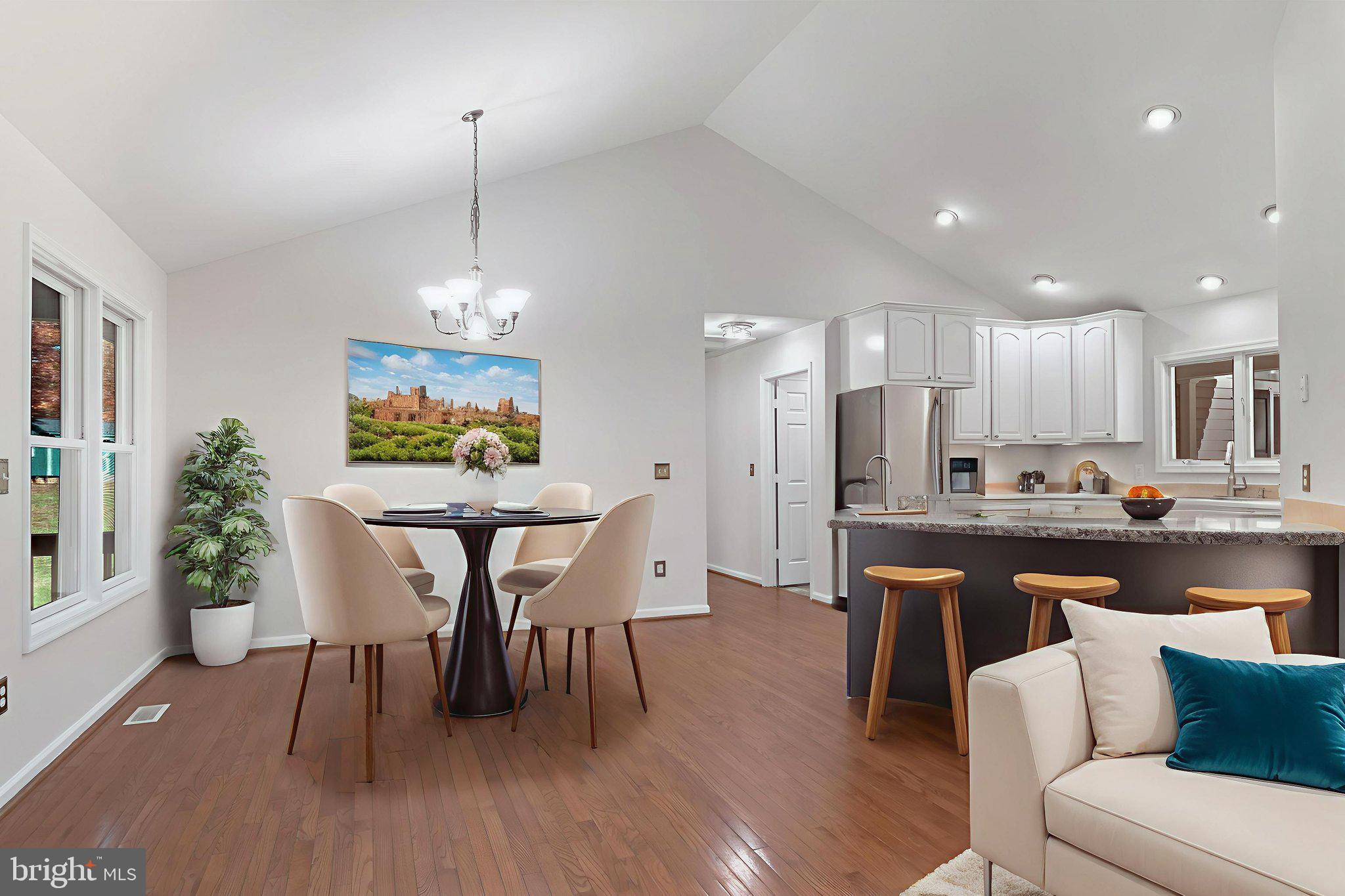 FRESHWATER ESTATES - Residential