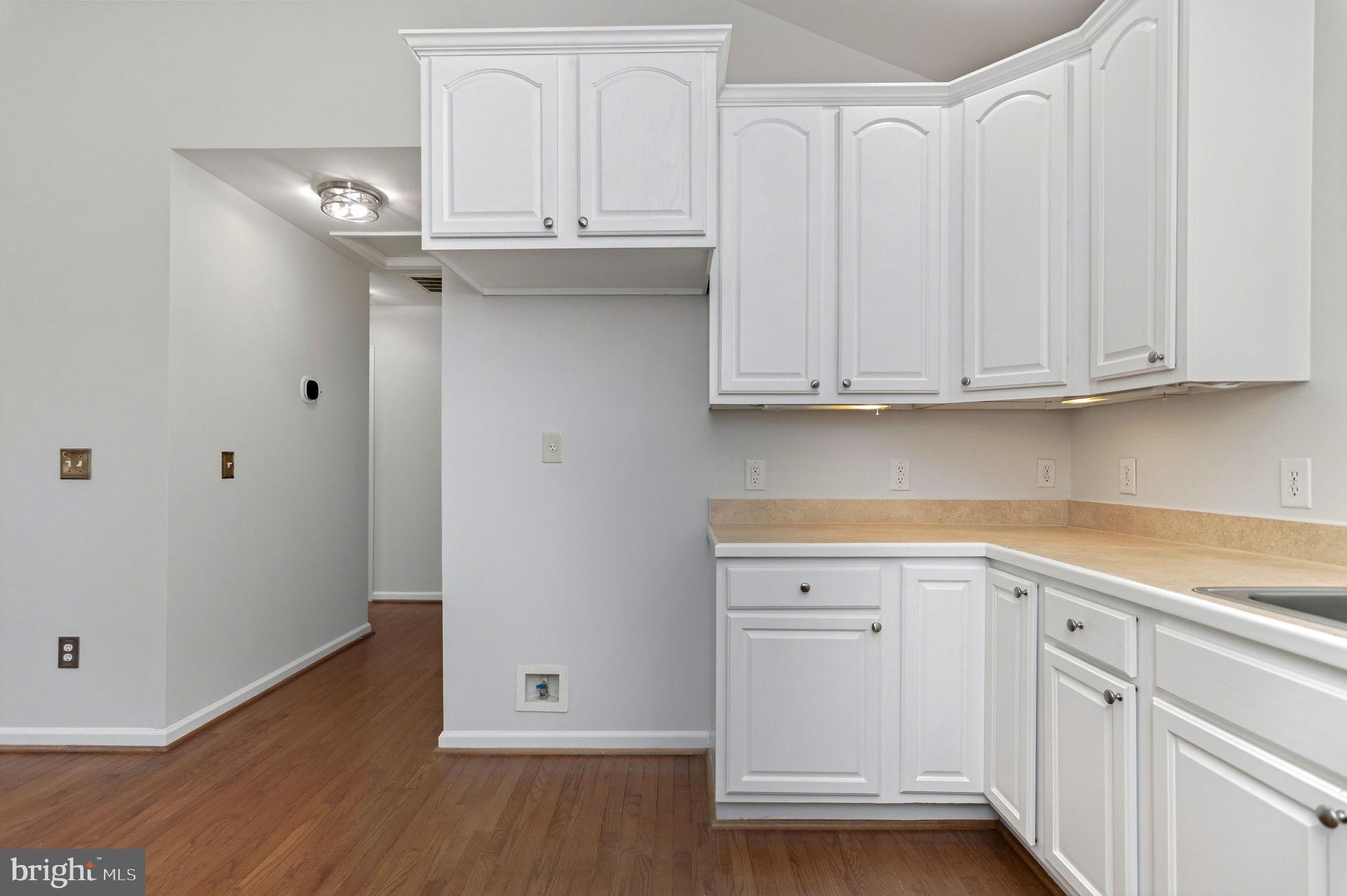 FRESHWATER ESTATES - Residential