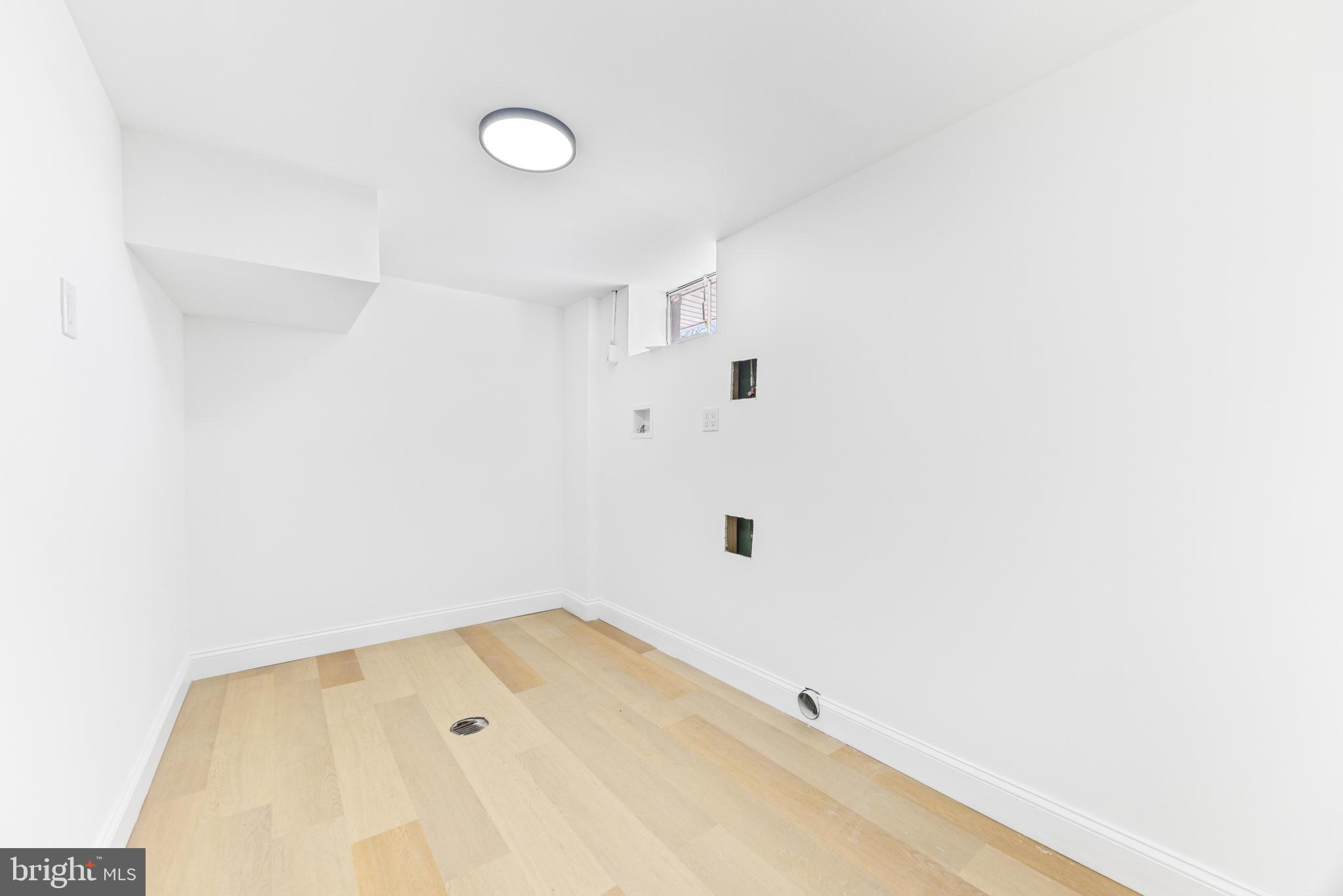 GREENBELT - Residential