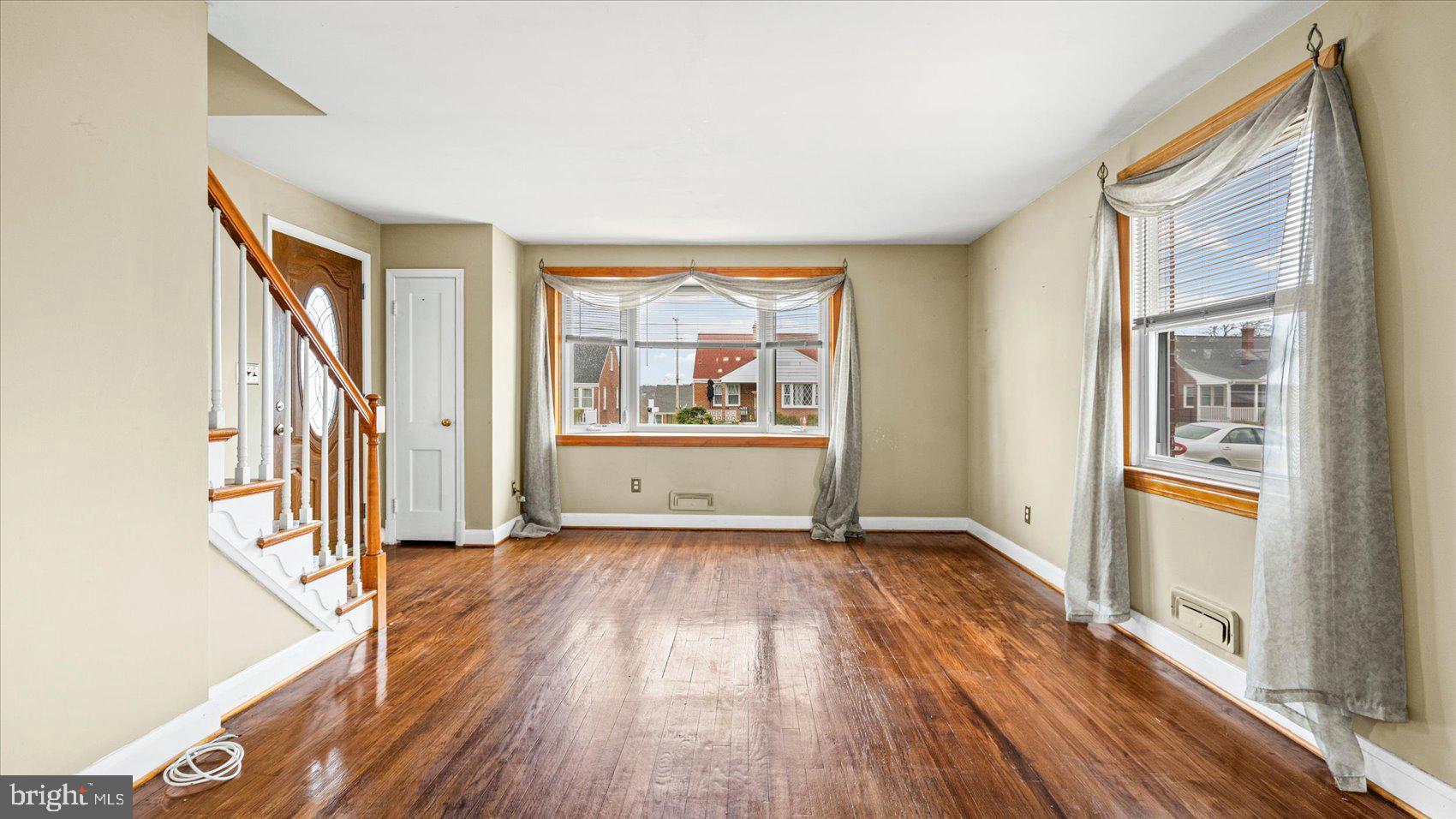 KENWOOD - Residential