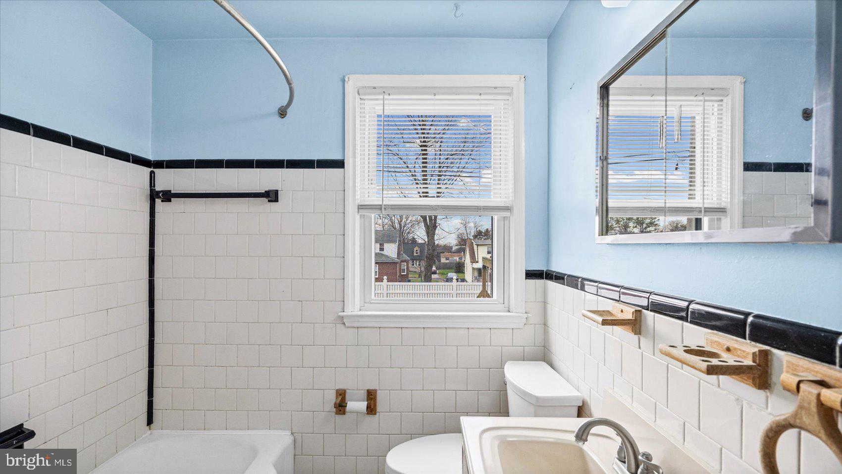 KENWOOD - Residential