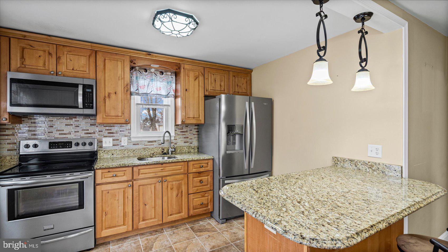 KENWOOD - Residential