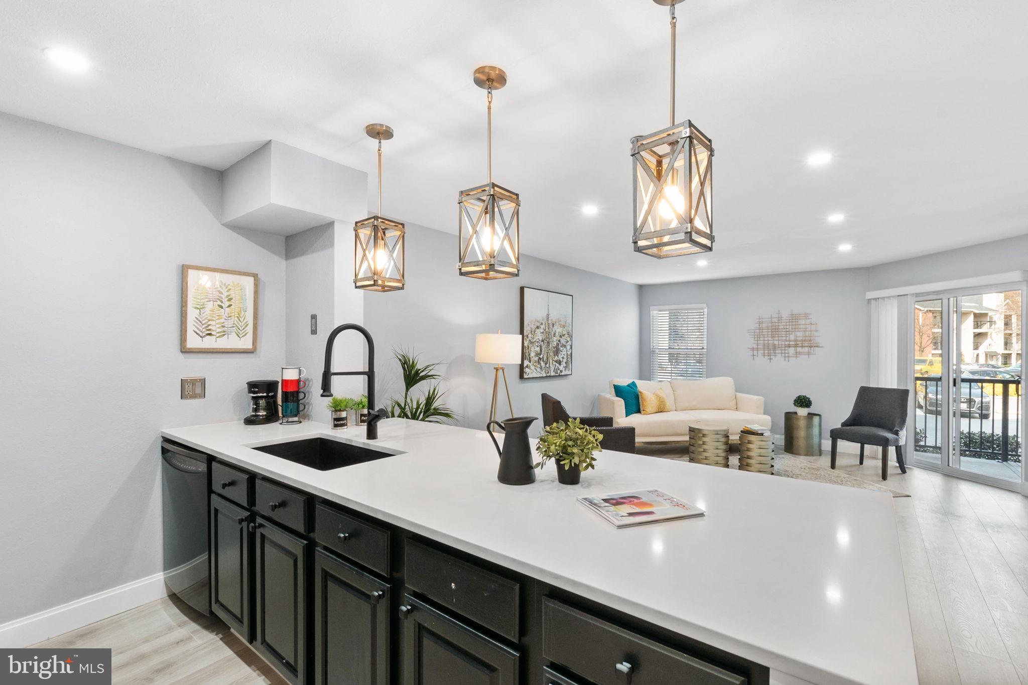 POINTE AT PARK CENTER - Residential