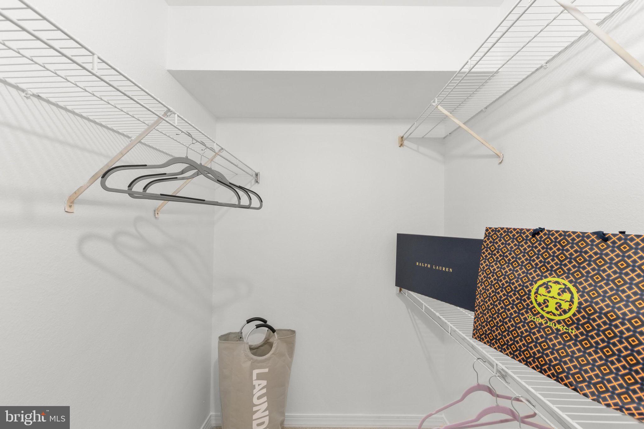 POINTE AT PARK CENTER - Residential