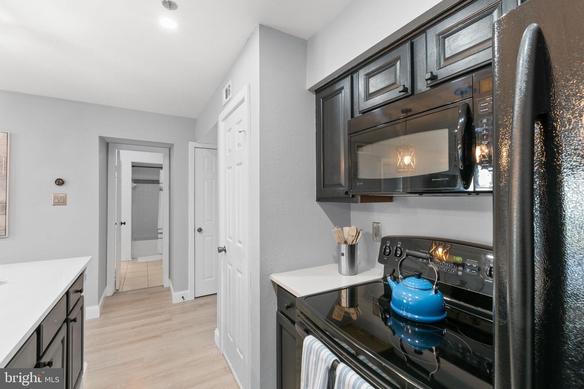 POINTE AT PARK CENTER - Residential