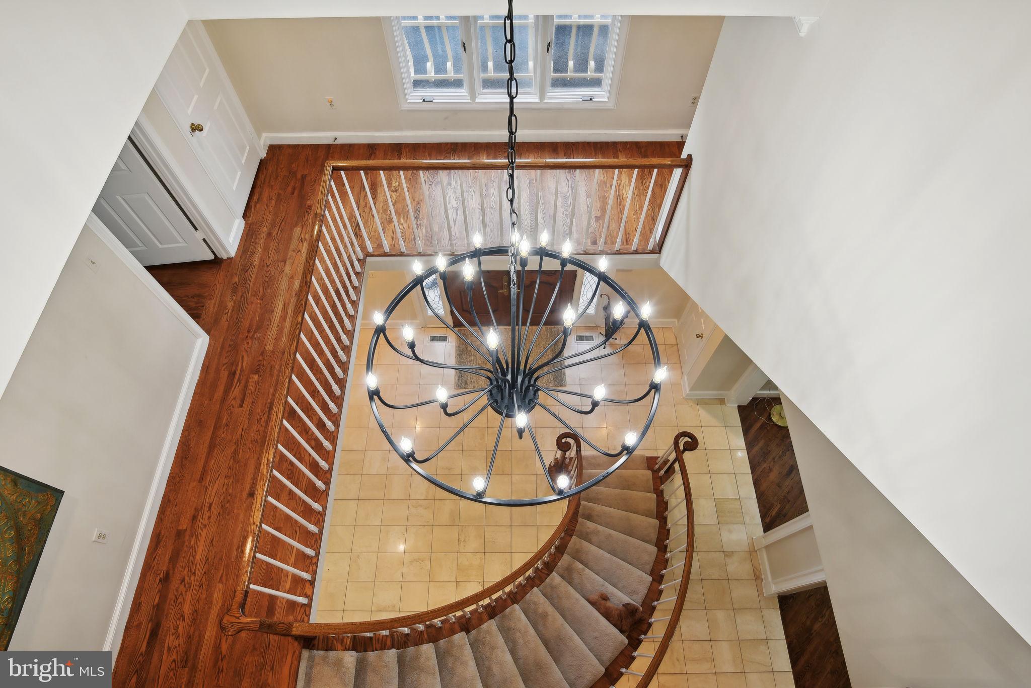 FALCONHURST - Residential