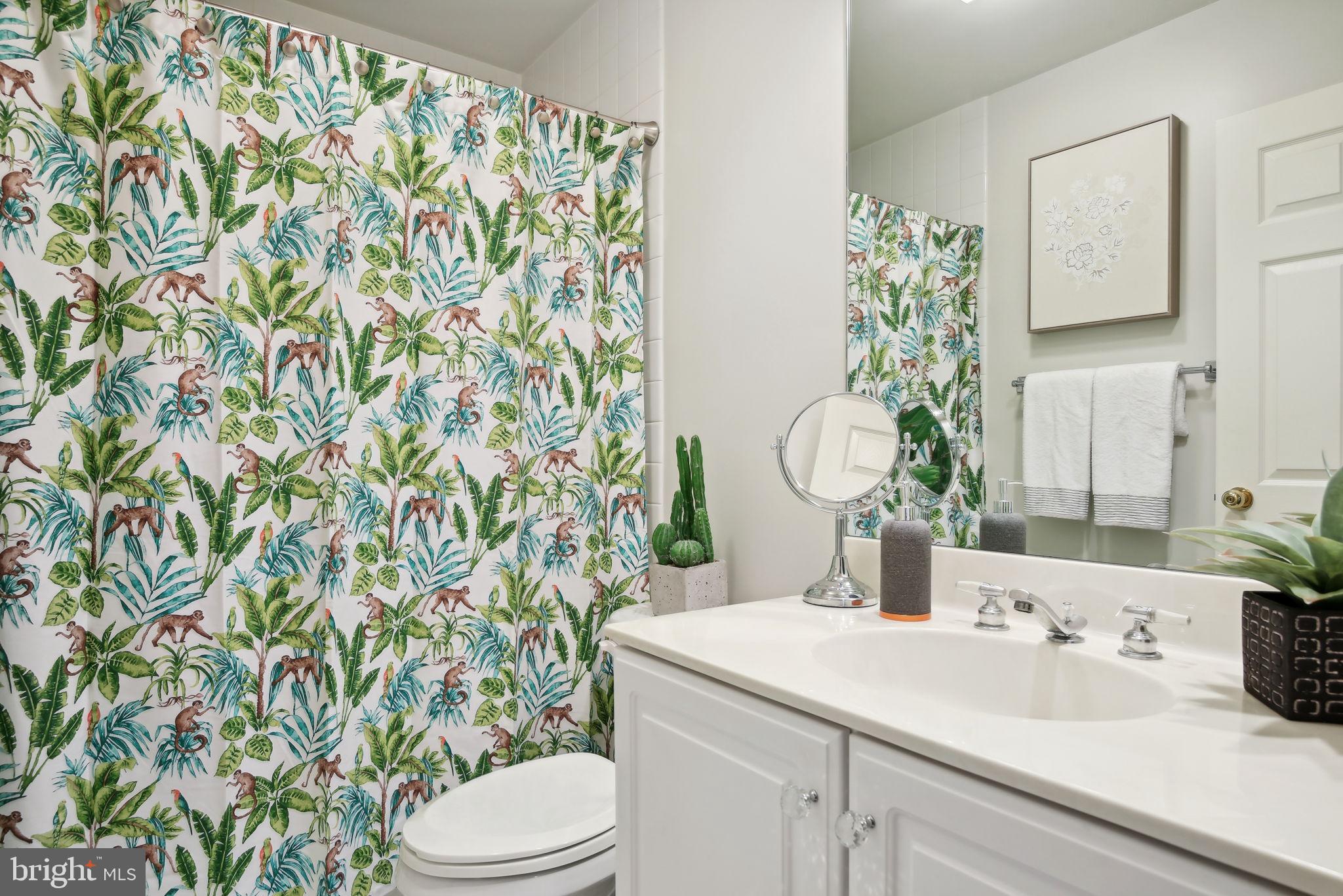 FALCONHURST - Residential