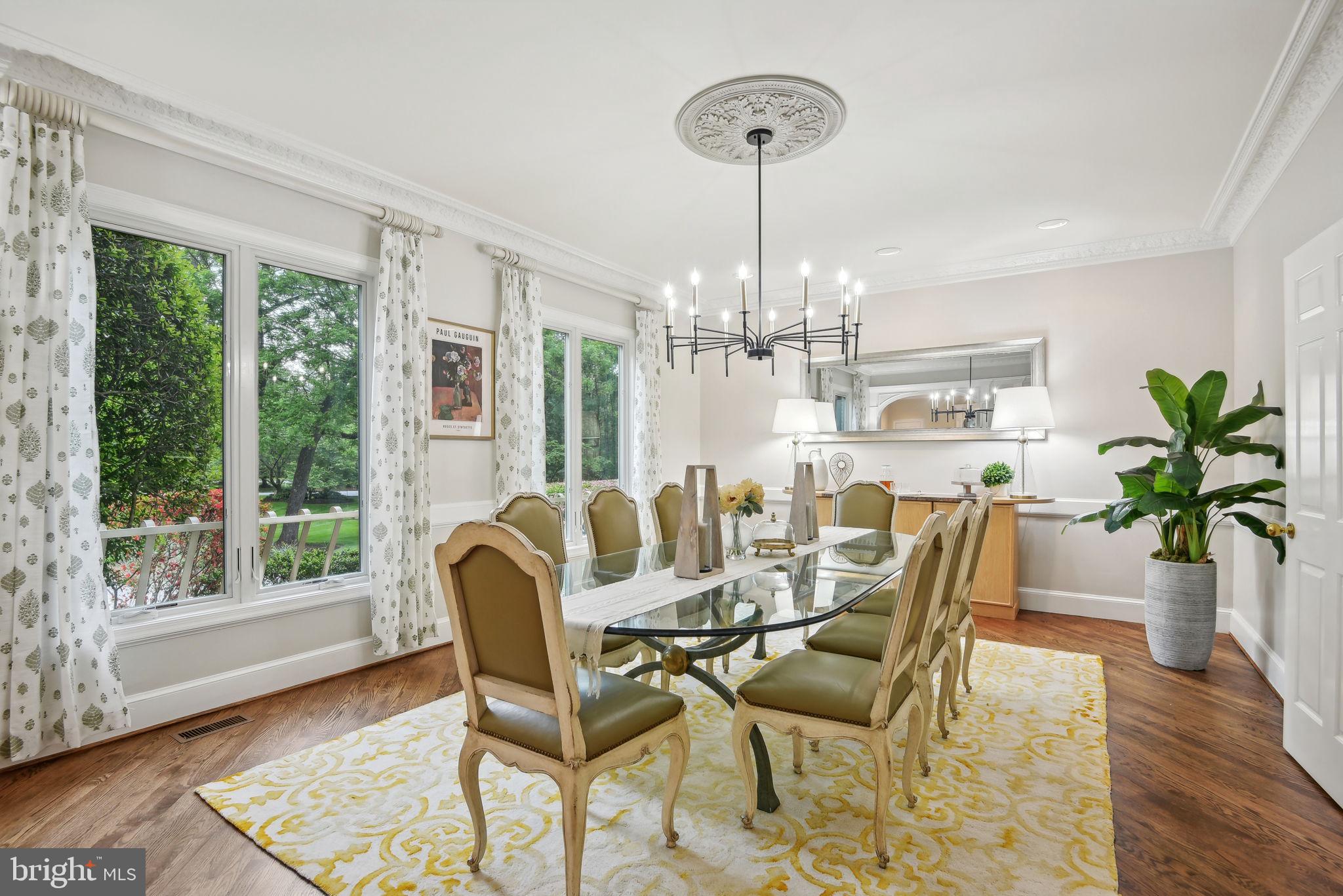 FALCONHURST - Residential