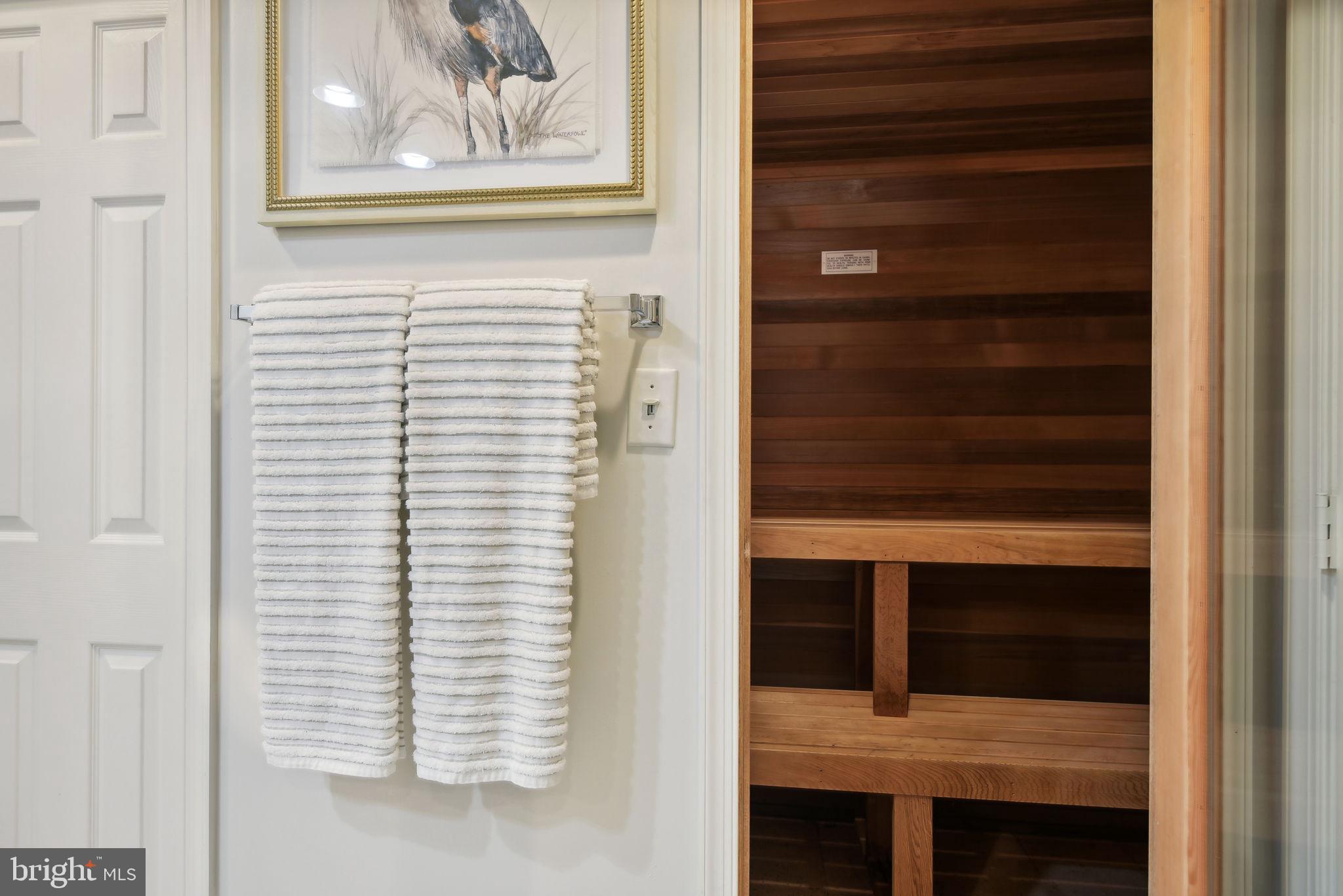 FALCONHURST - Residential