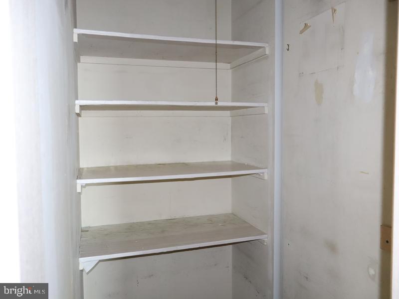 WASHINGTON SQ - Residential