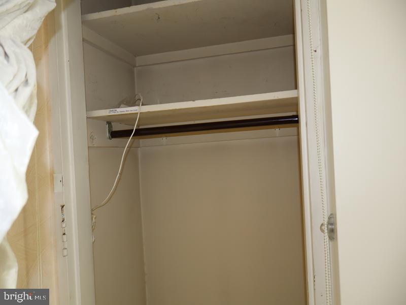 WASHINGTON SQ - Residential