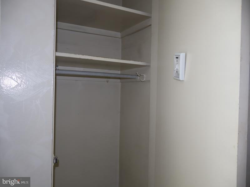 WASHINGTON SQ - Residential