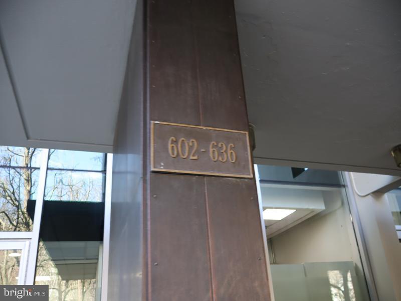 WASHINGTON SQ - Residential