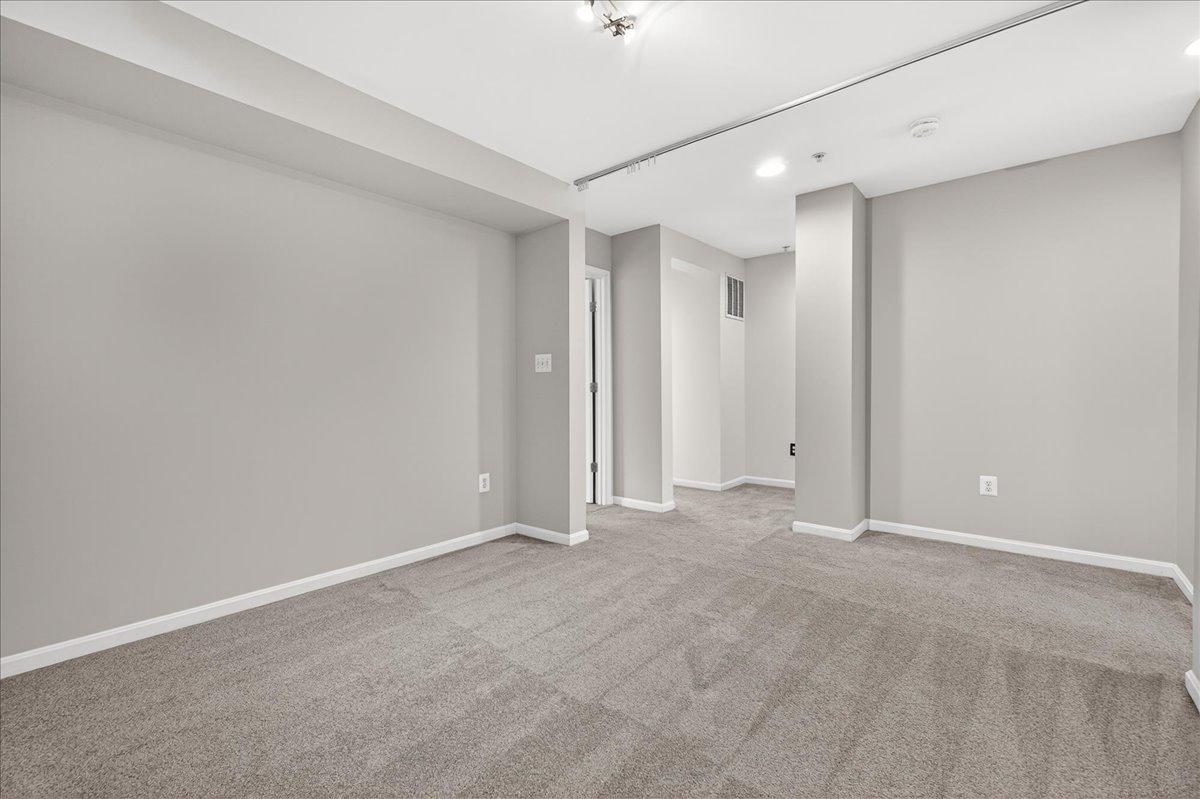 WHETSTONE RUN - Residential