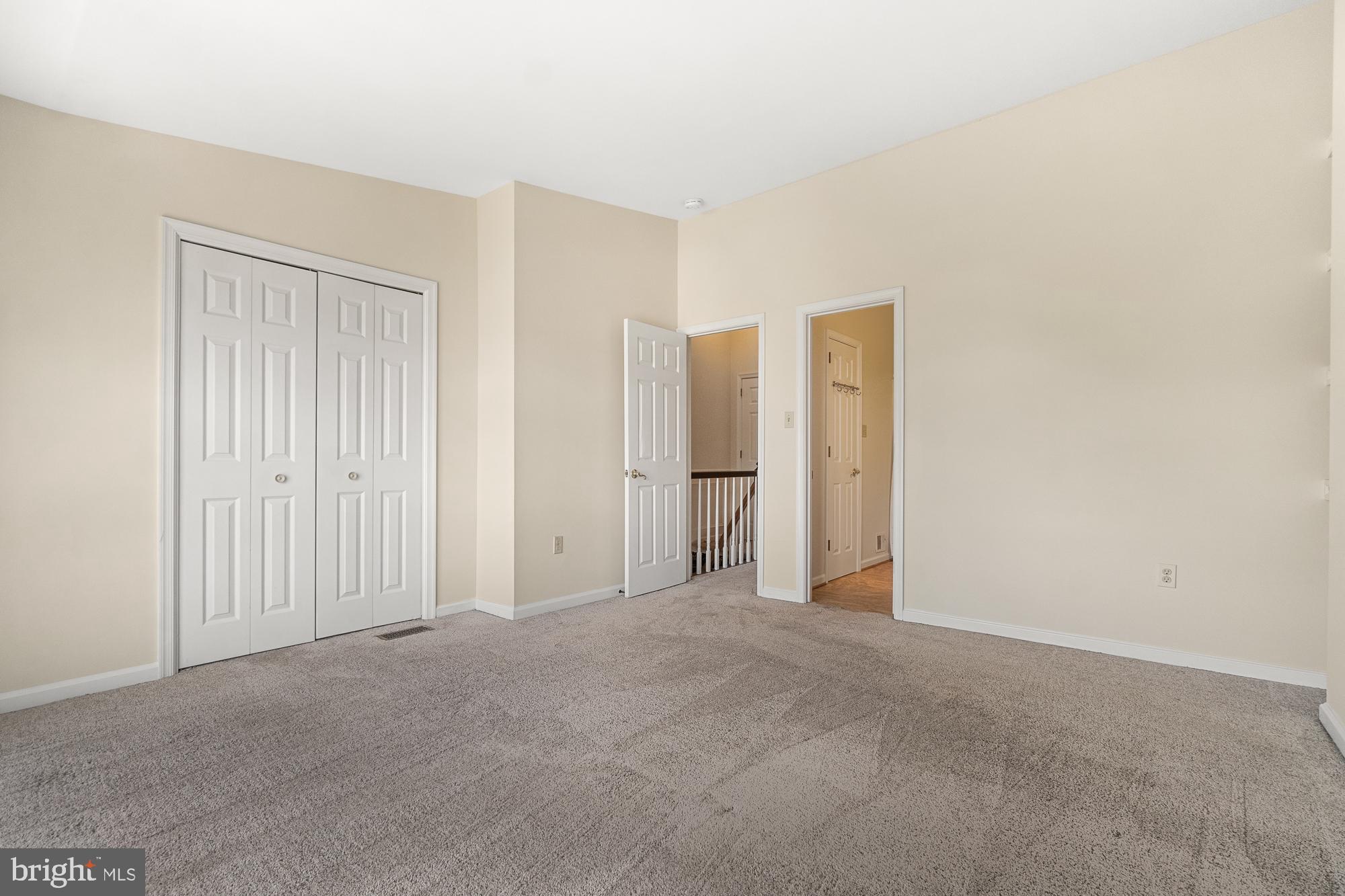 WILLOWCREST - Residential