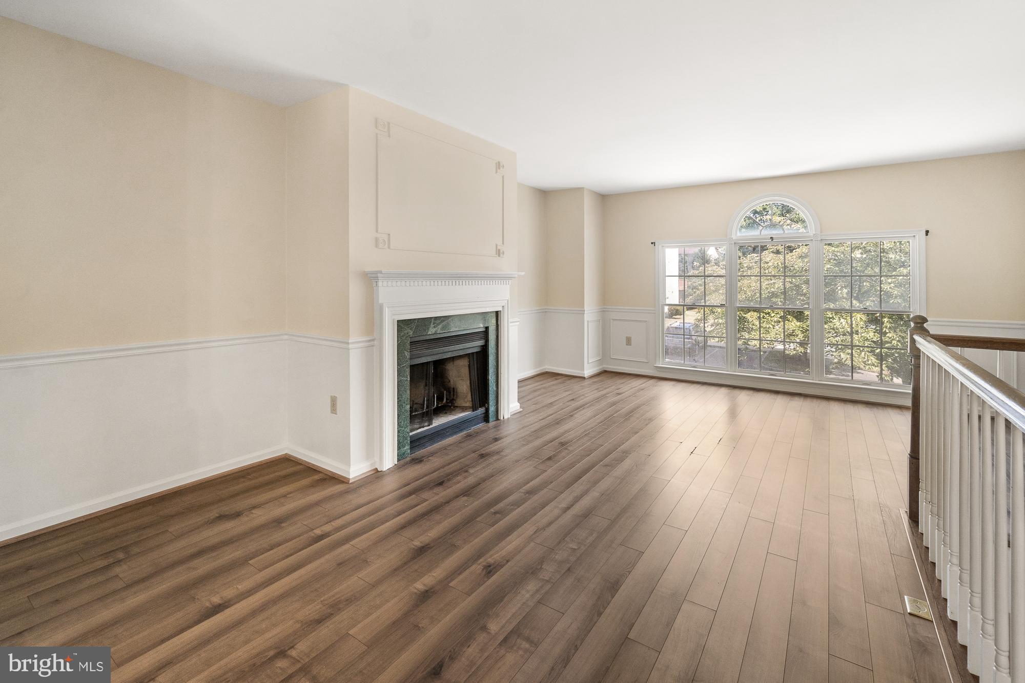 WILLOWCREST - Residential