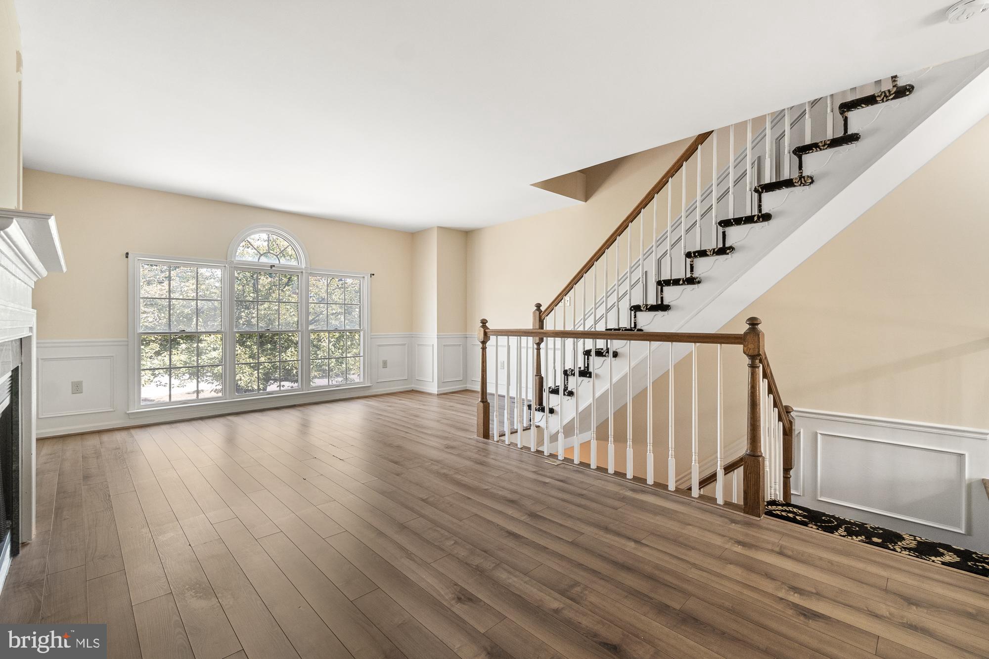 WILLOWCREST - Residential