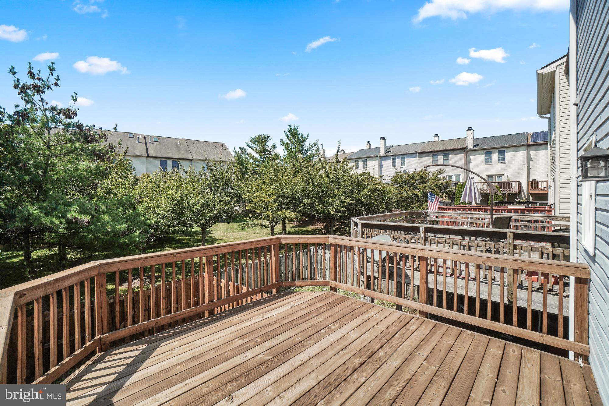 WILLOWCREST - Residential