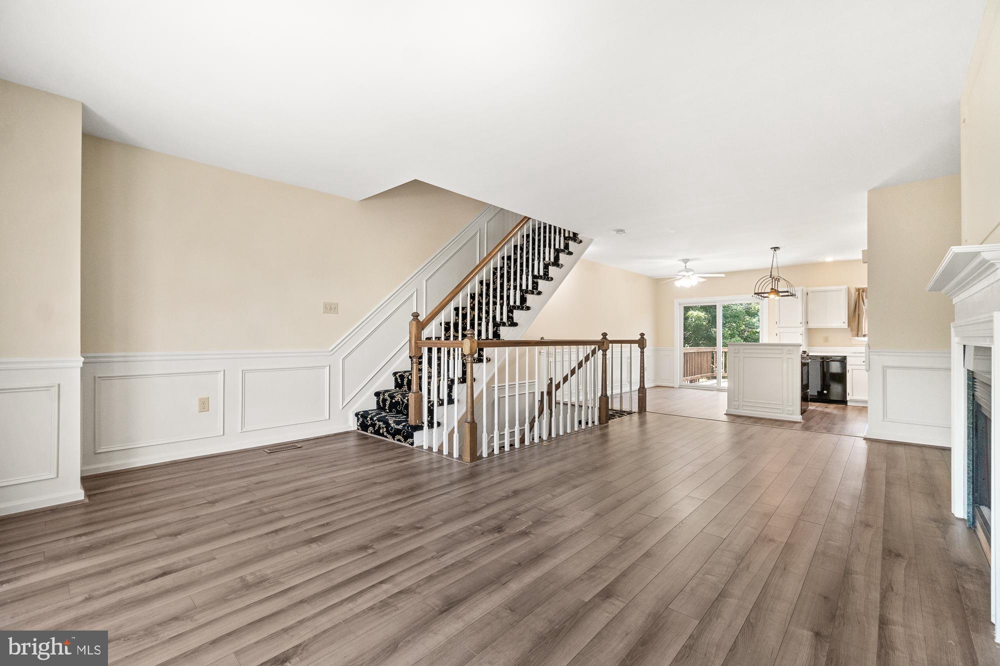 WILLOWCREST - Residential