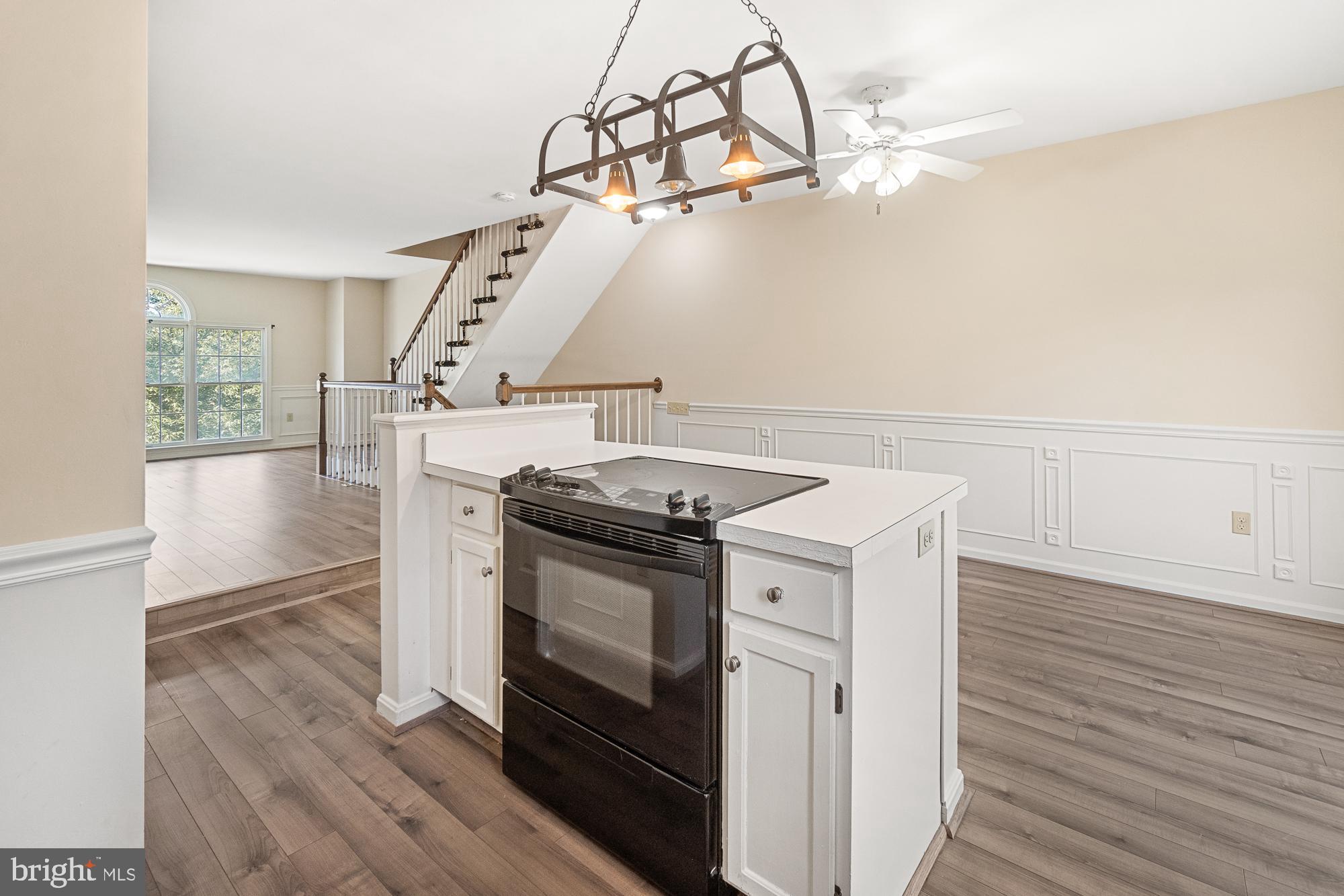 WILLOWCREST - Residential