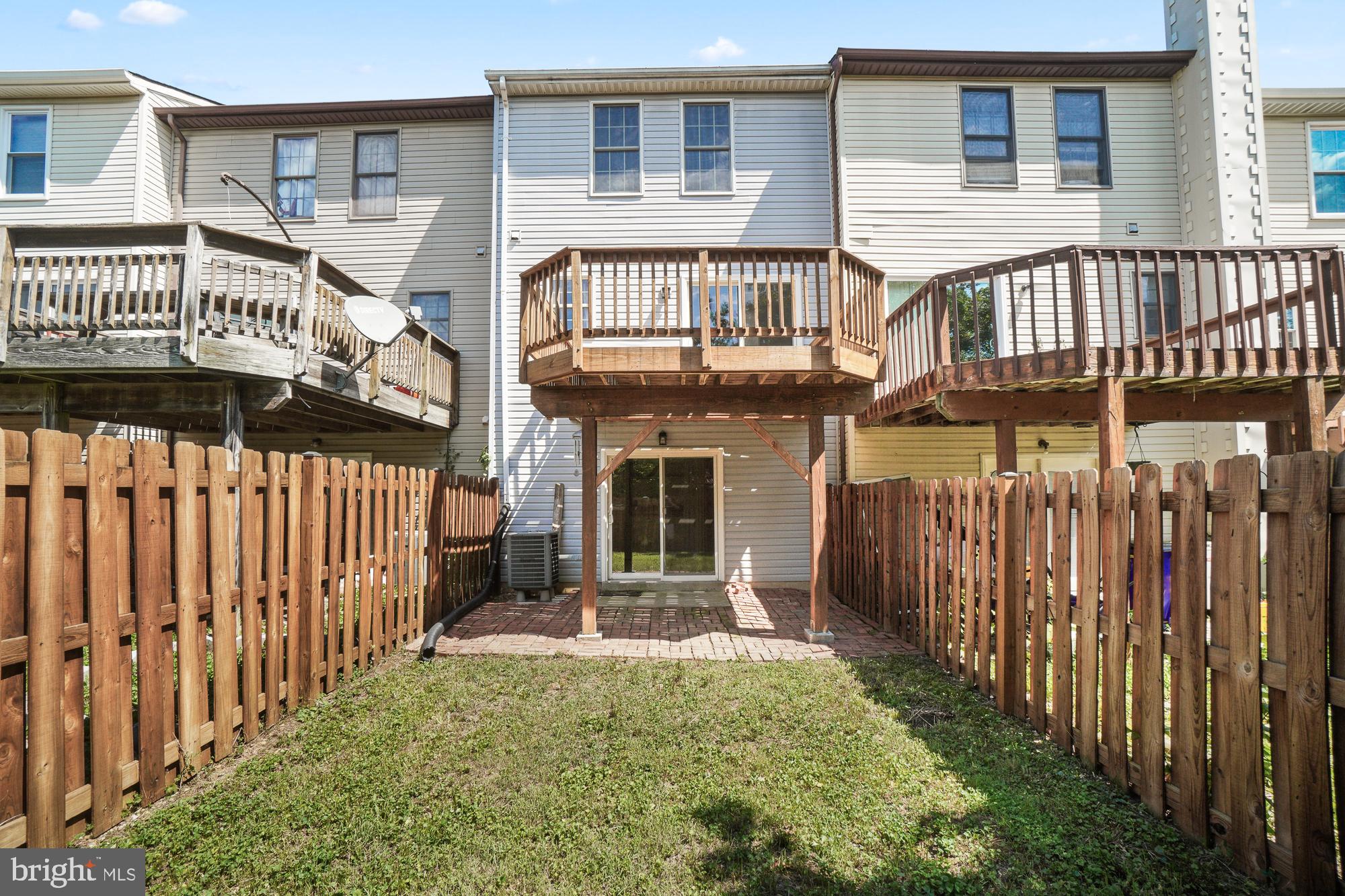 WILLOWCREST - Residential