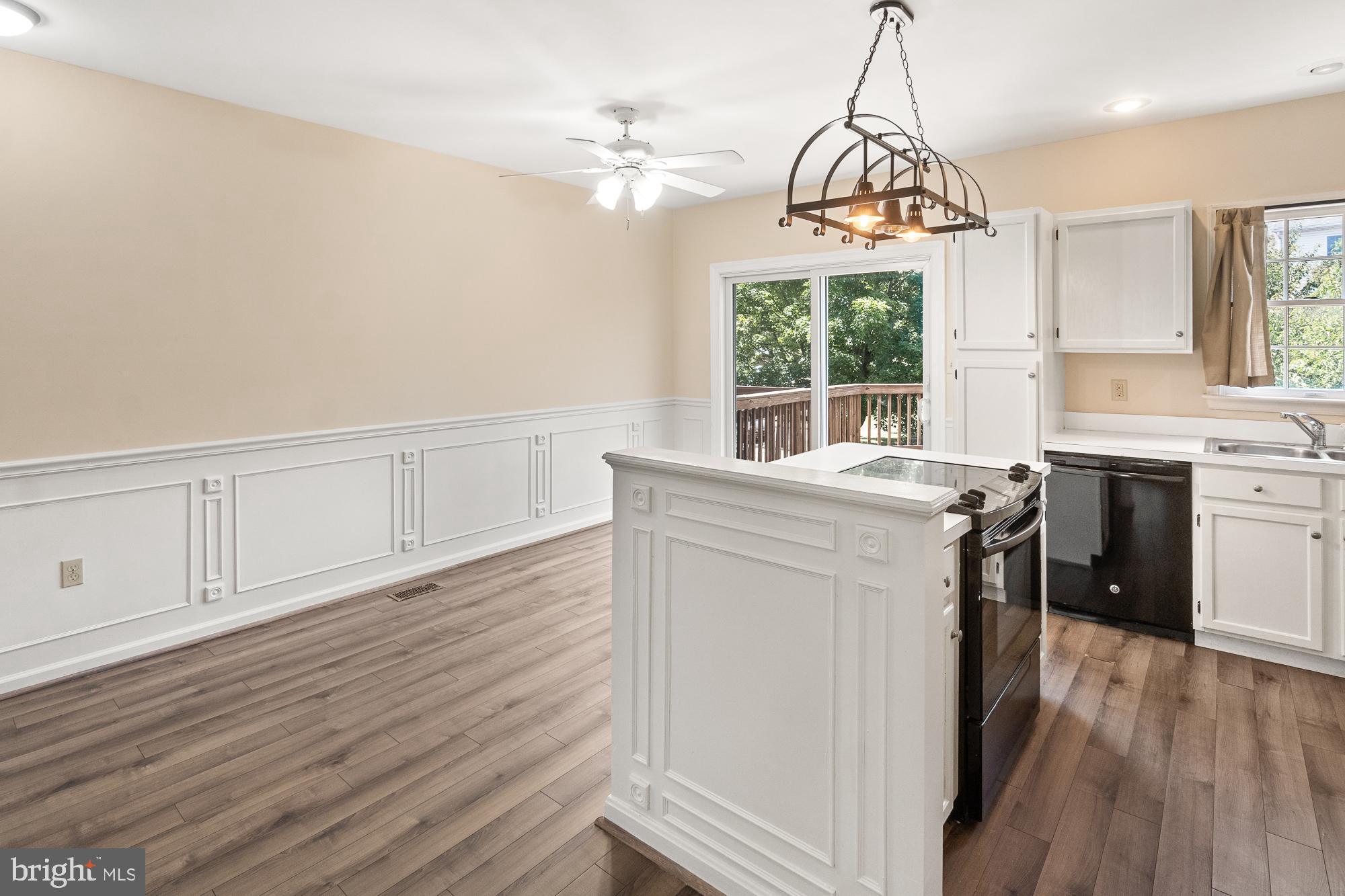 WILLOWCREST - Residential