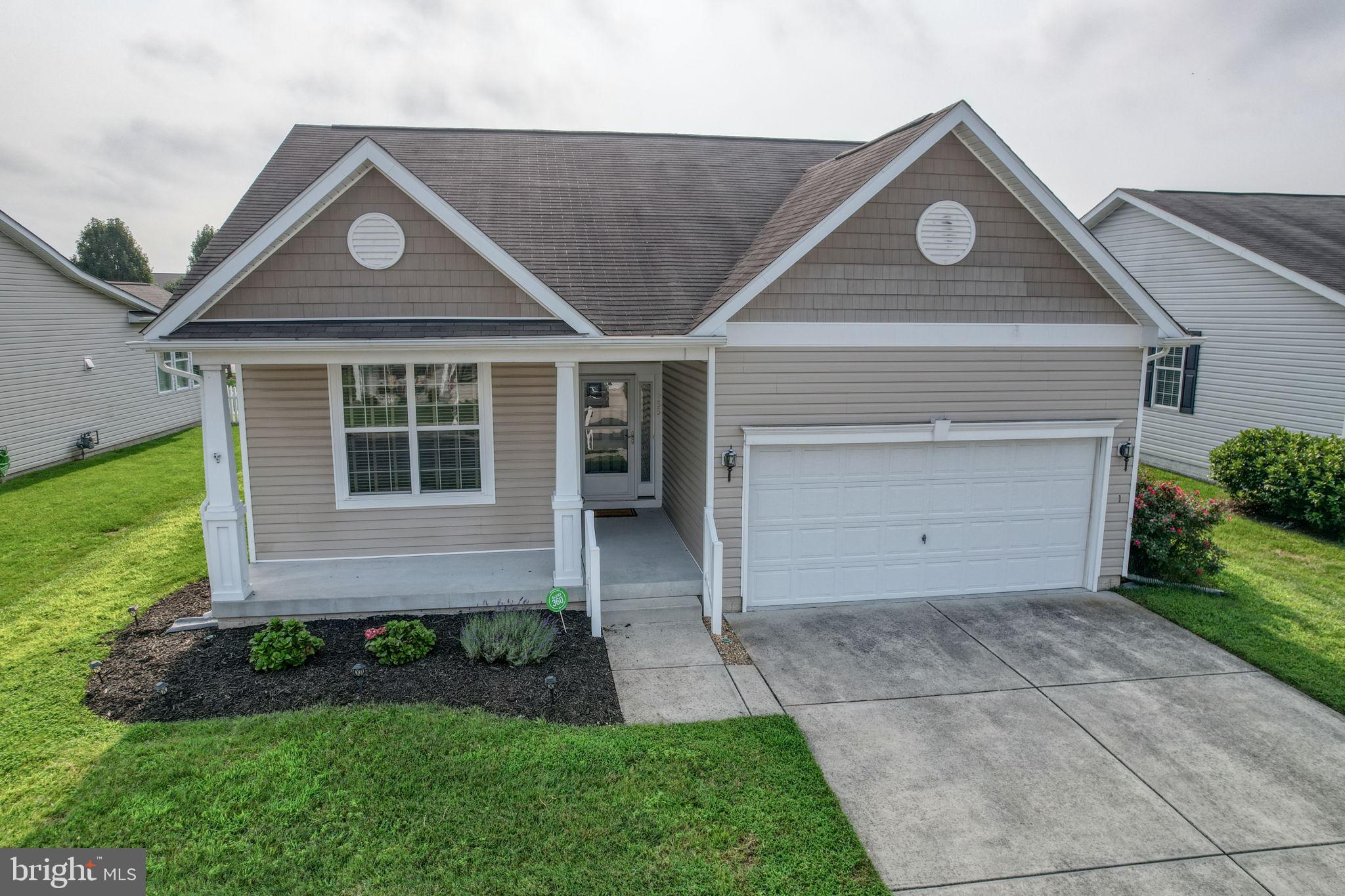 255 N RED HAVEN LANE