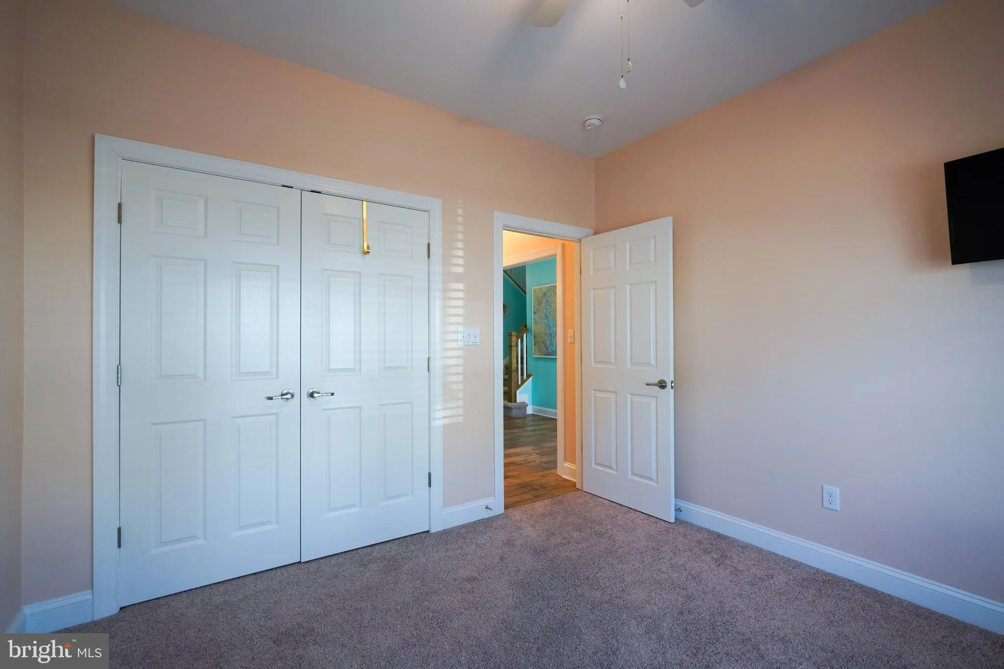 Georgetown, Delaware 19947, United States, 5 Bedrooms Bedrooms, ,4 BathroomsBathrooms,Residential,Active,211963