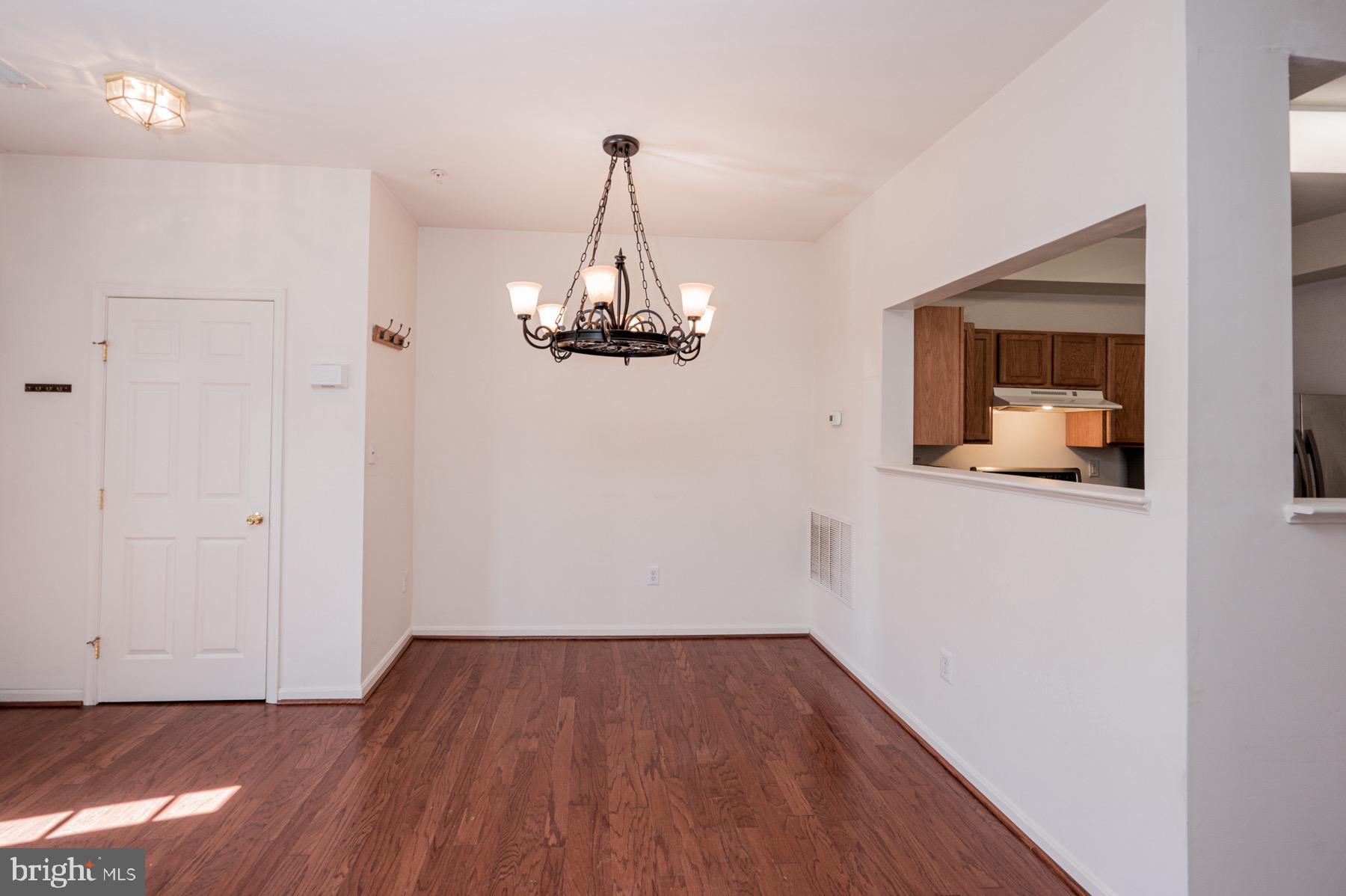 SEVEN OAKS - Residential Lease