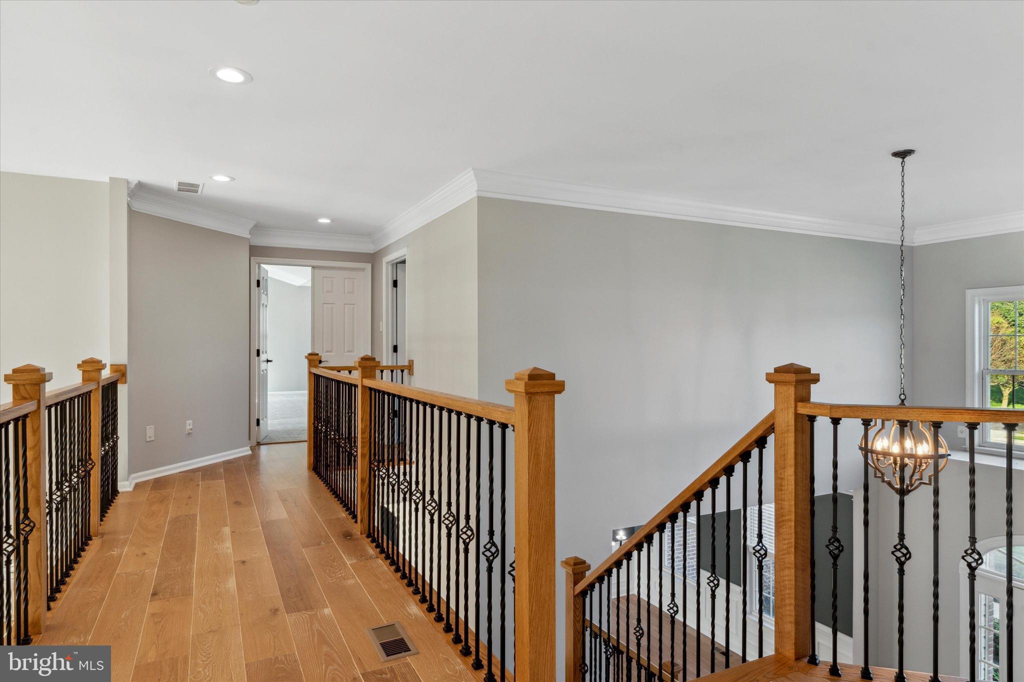WAINWRIGHT AT WHIT - Residential