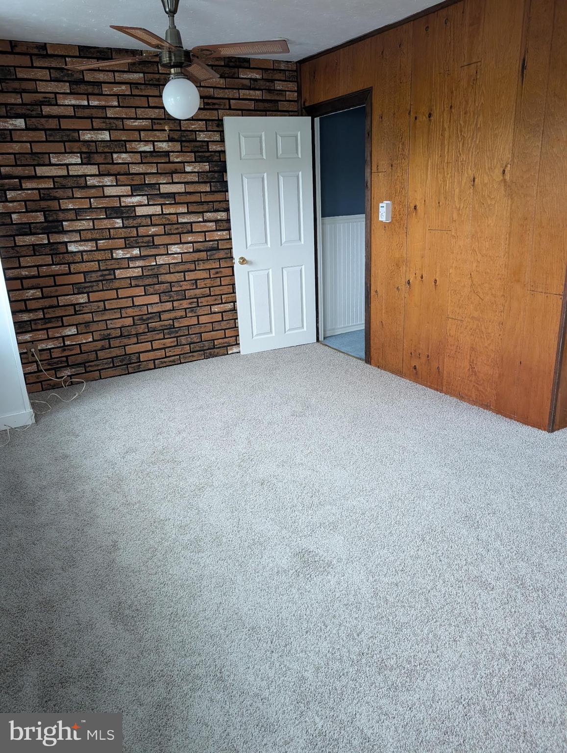 EASTFIELD - Residential