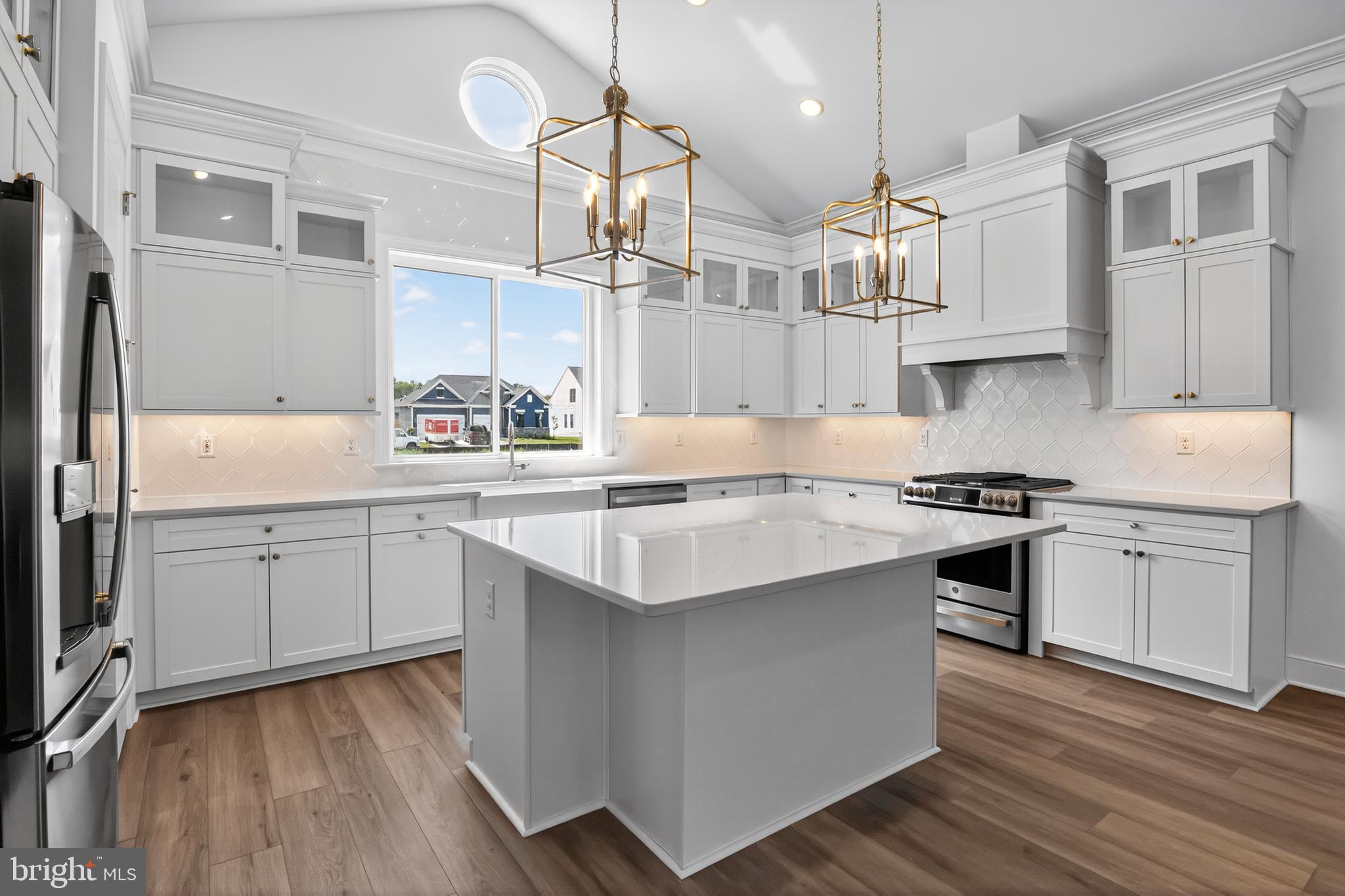 20417 SKIPJACK DRIVE