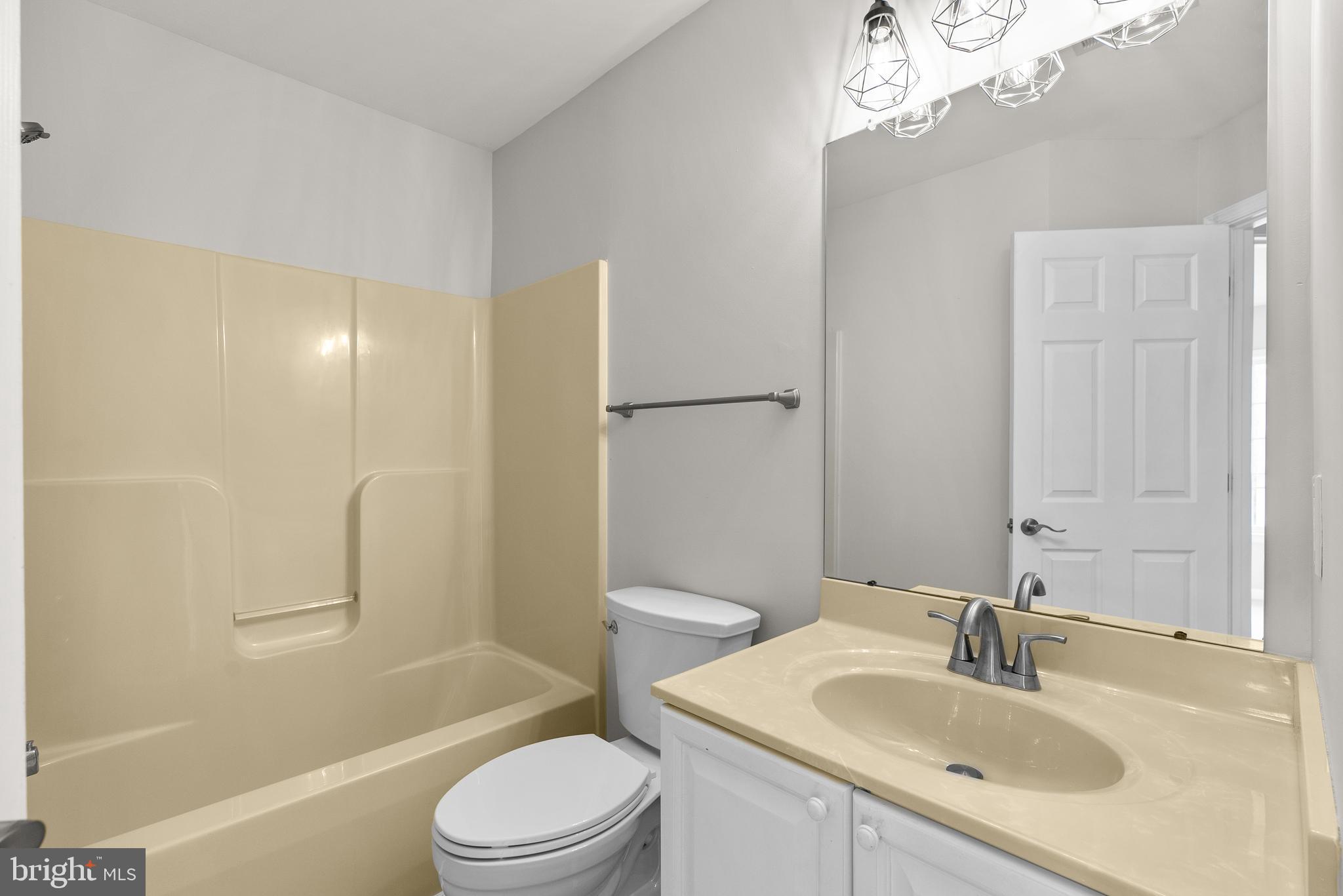 PARK OVERLOOK TOWNHOMES - Residential