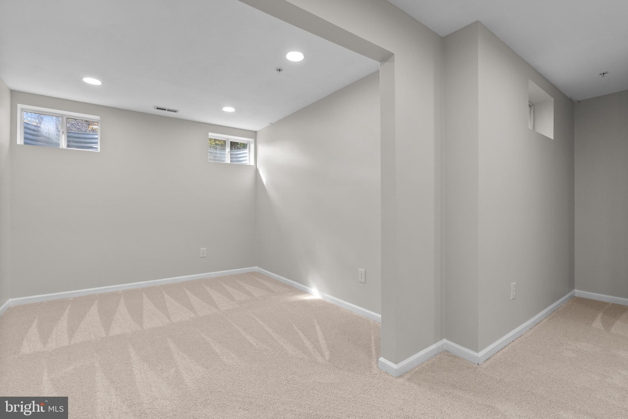 PARK OVERLOOK TOWNHOMES - Residential