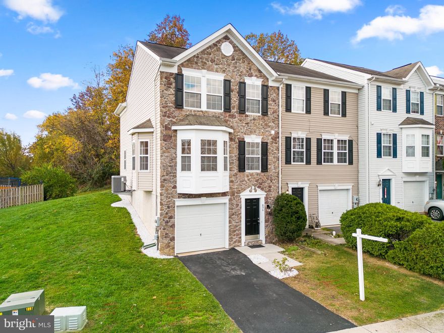 COMPLETELY move-in ready, gorgeous end-unit townhome with so many nice upgrades!!
This beauty offers 3 bedrooms/2.5 baths, updated kitchen AND bathrooms with updated lighting throughout. Top to bottom, quality renovation! There are even new door handles and hinges-simply stunning! Hardwood floors throughout the main level, new carpet in the bedrooms and ground level rec room. All 3 levels have been professionally painted. New HVAC installed in 2020.
This open floorplan has ample living space with the 3-story bump out. 
You enter the home on the ground level with a large versatile space; perfect for a home office, rec room, or gym area. Brand new washer and dryer and easy access to the garage. Upstairs to the main level is the powder room and the spacious living room has double bay windows (a bonus you can only get in an end unit). Awesome kitchen with brand new appliances, new granite countertops, upgraded sink and faucet. A new fan over the stove that vents outside.  Convenient kitchen pantry and the island is open to the dining area. Off the family room, you can walk out to the backyard. The 3rd level has hardwood floors in the hall. Owner's ensuite with walk-in closet and fabulous ensuite bath with a soaking tub, new walk-in shower, new faucets, and new toilet. 2 additional bedrooms and a hall bath complete the upper level.  
Unique to this community is an overflow parking lot; perfect for guests or if you have an additional vehicle. 
This community is centrally located between 2 fabulous Parks! Pangborn Park is an easy walk around the corner with a lovely walking trail around the lake, tennis courts, picnic areas, and a fun playground! Behind this community is another park jewel; Fairgrounds Park. This rec park has a plethora of sports-related activities including an ice & sports plex, dog park, basketball, athletic fields and walking trails. 
There's no compromising here, this home has it all!