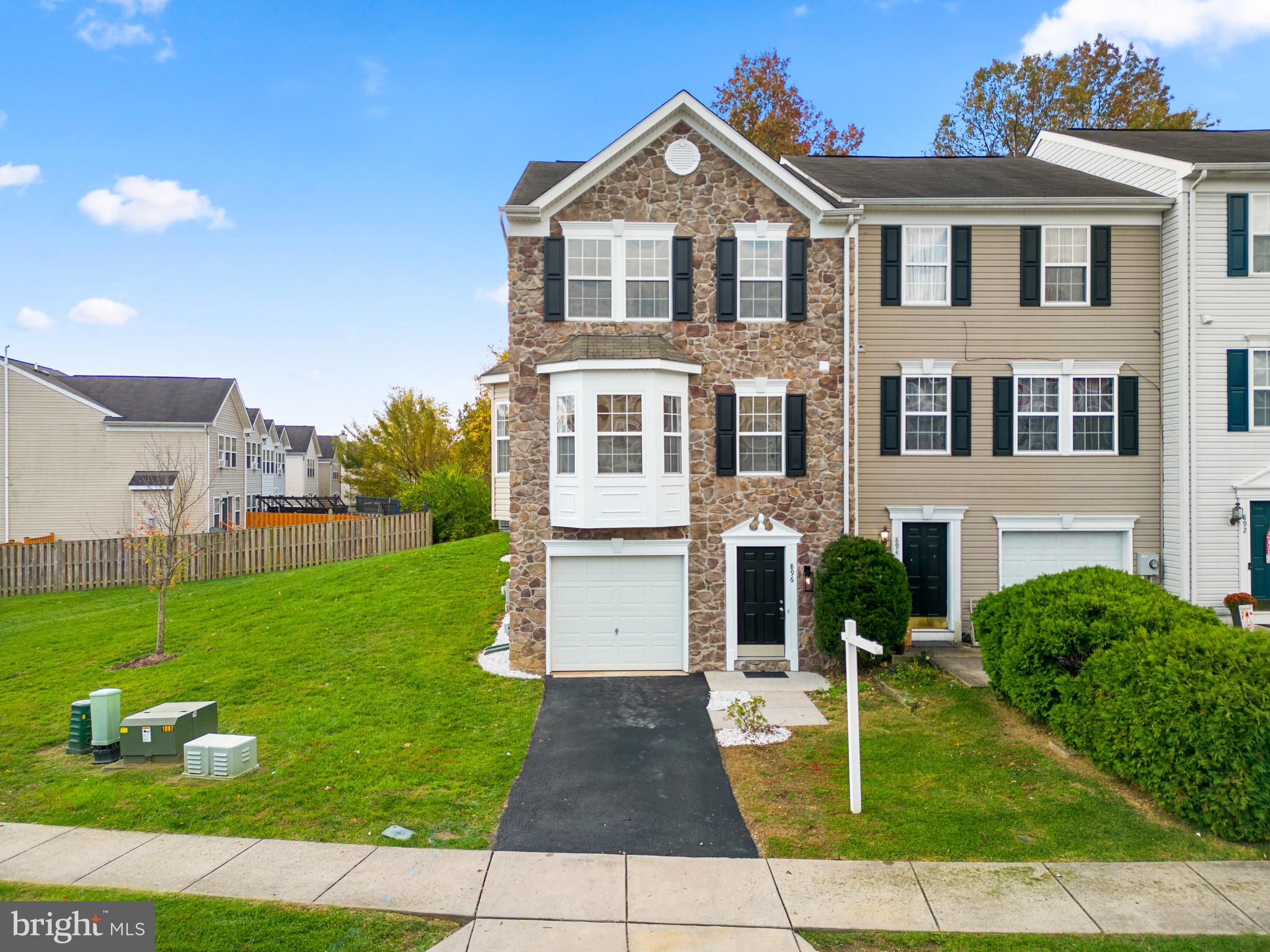 PARK OVERLOOK TOWNHOMES - Residential