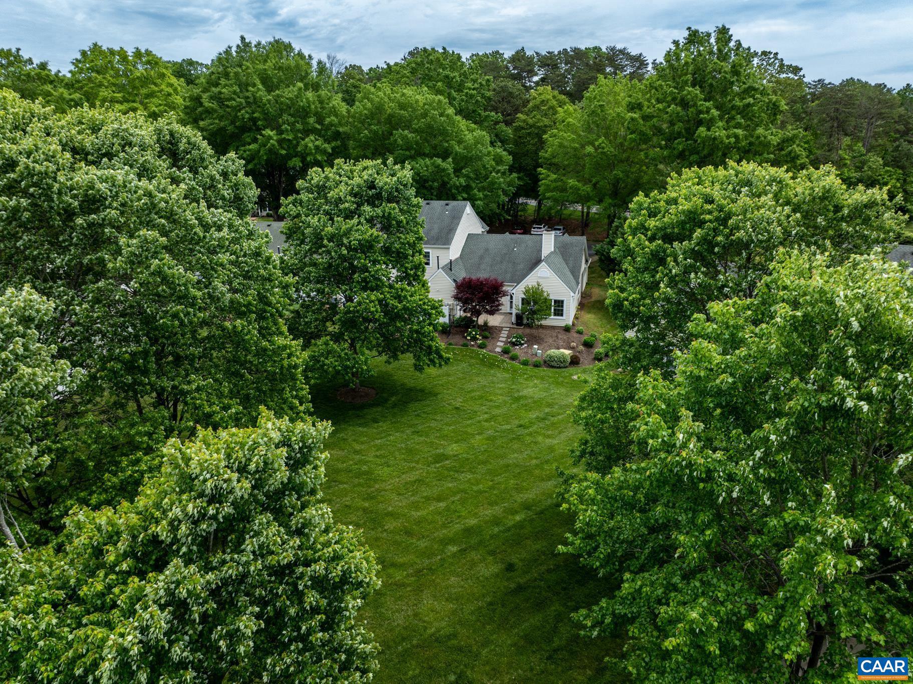 FOREST LAKES - Residential