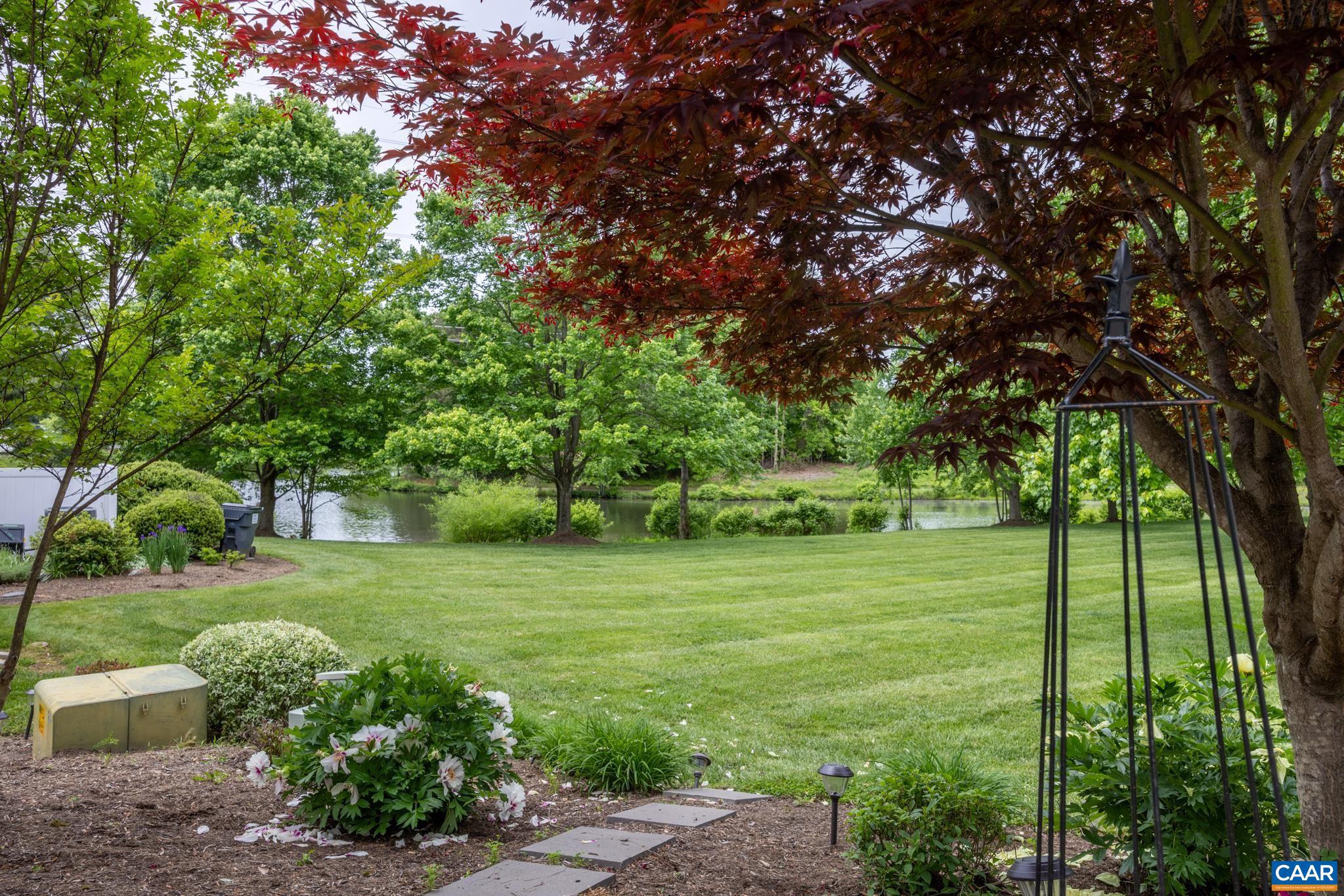 FOREST LAKES - Residential