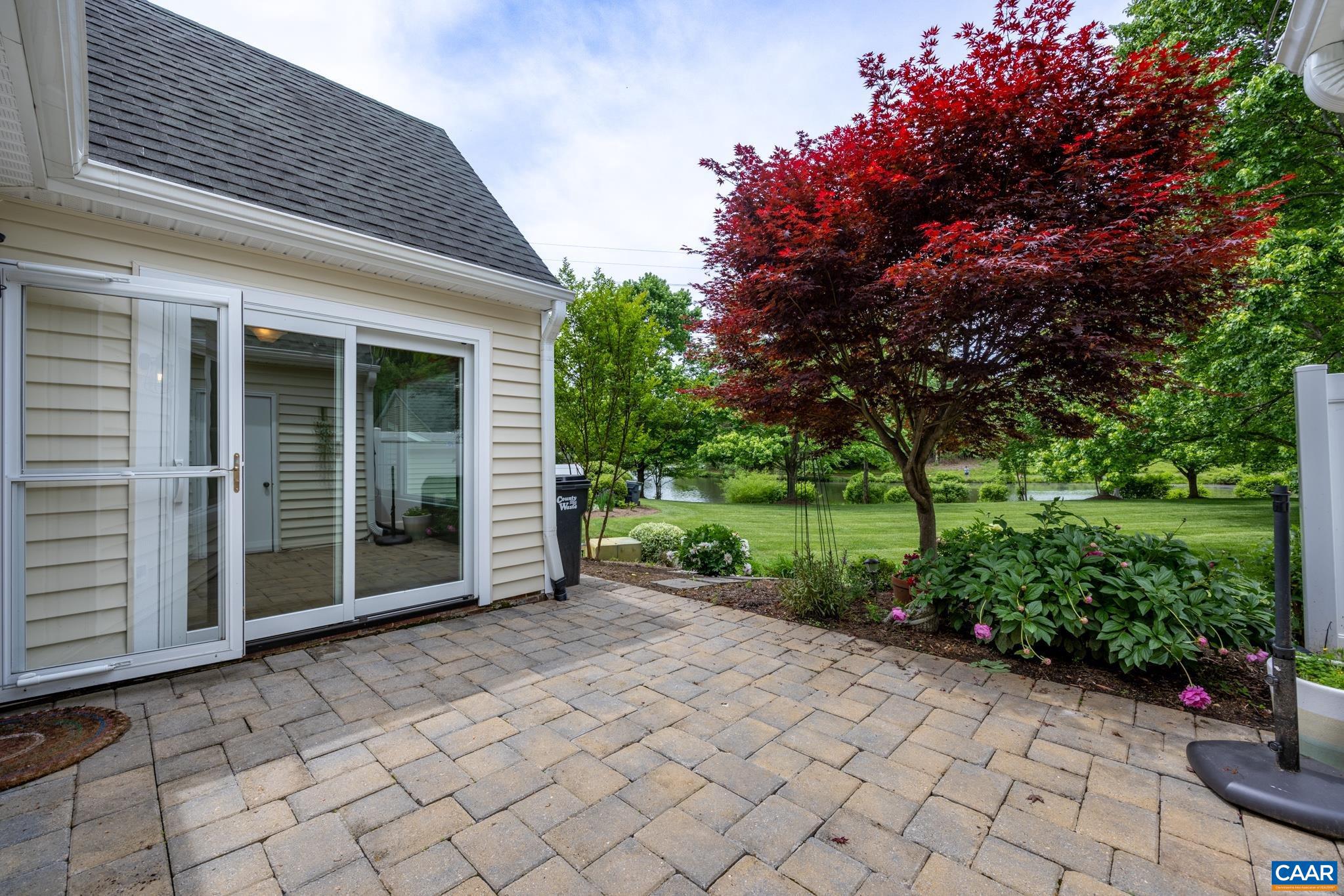 FOREST LAKES - Residential