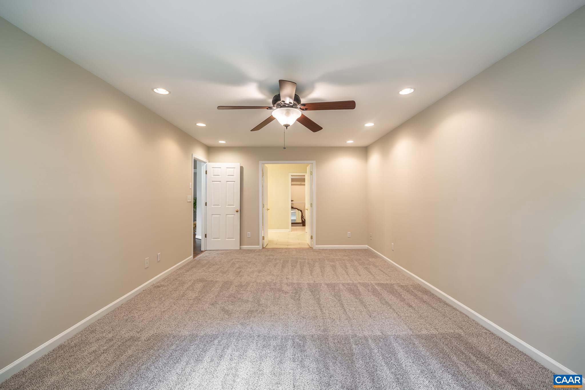 FOREST LAKES - Residential