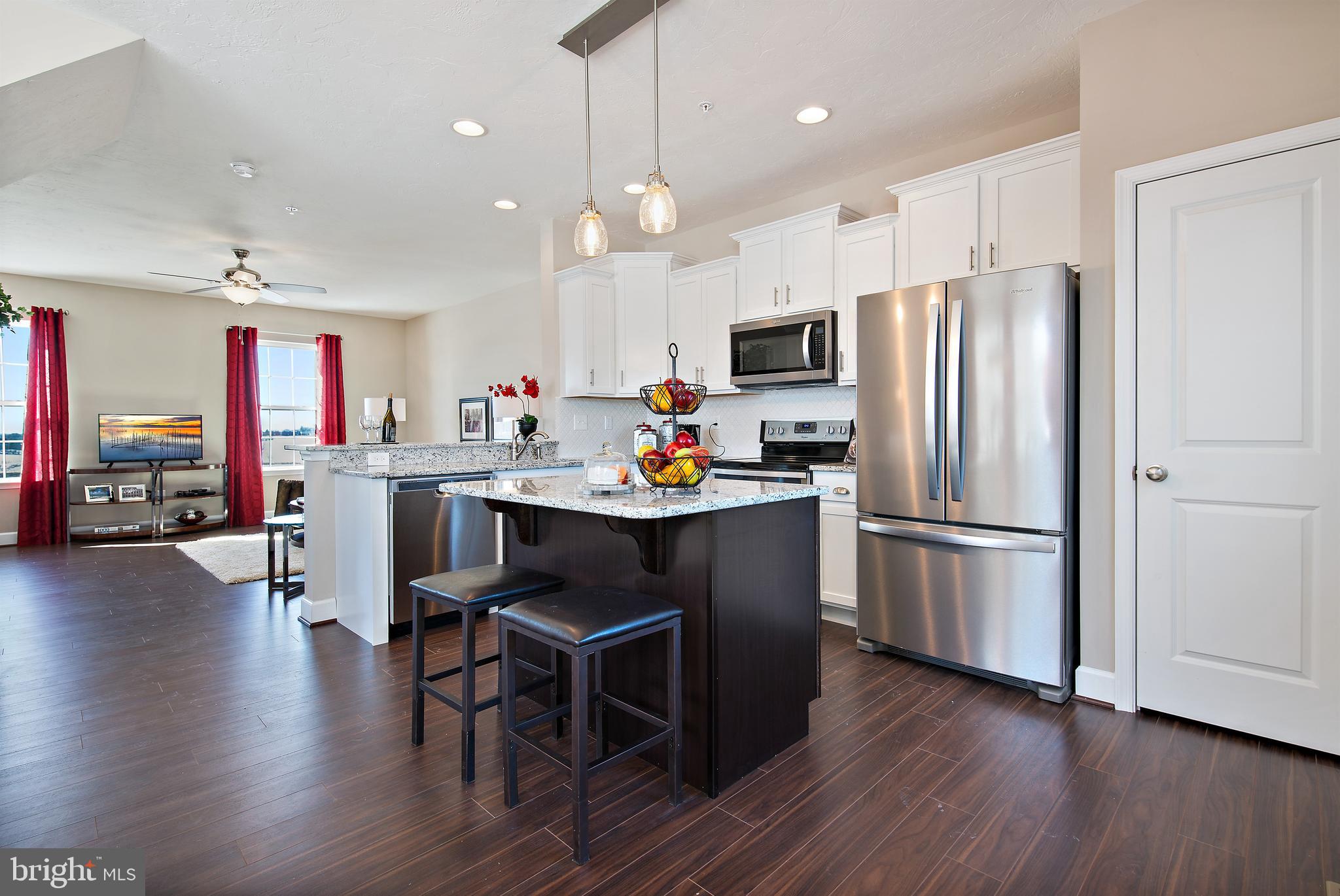 HOMESTEAD ACRES - Residential