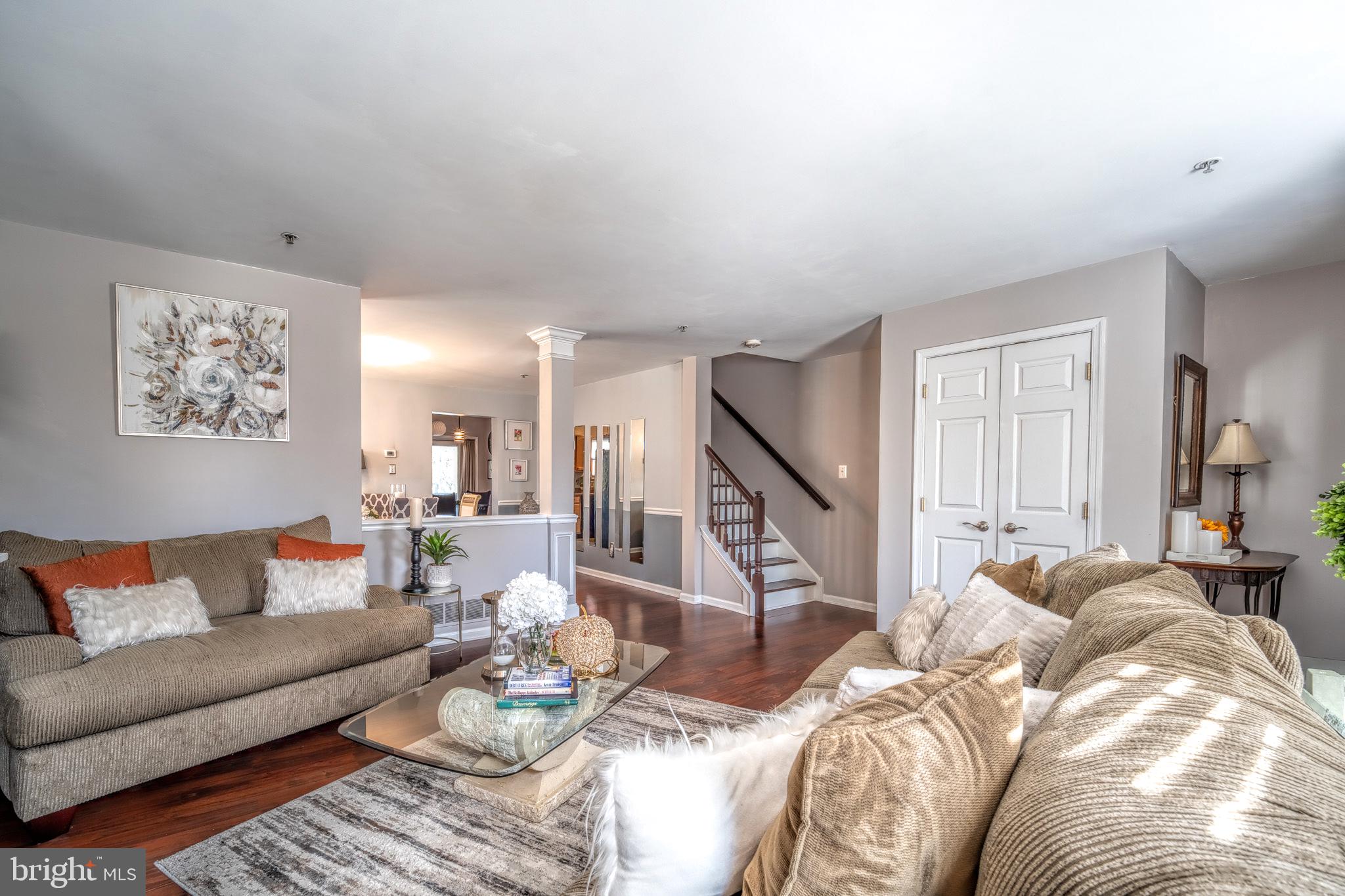 NORTH HILLS - Residential