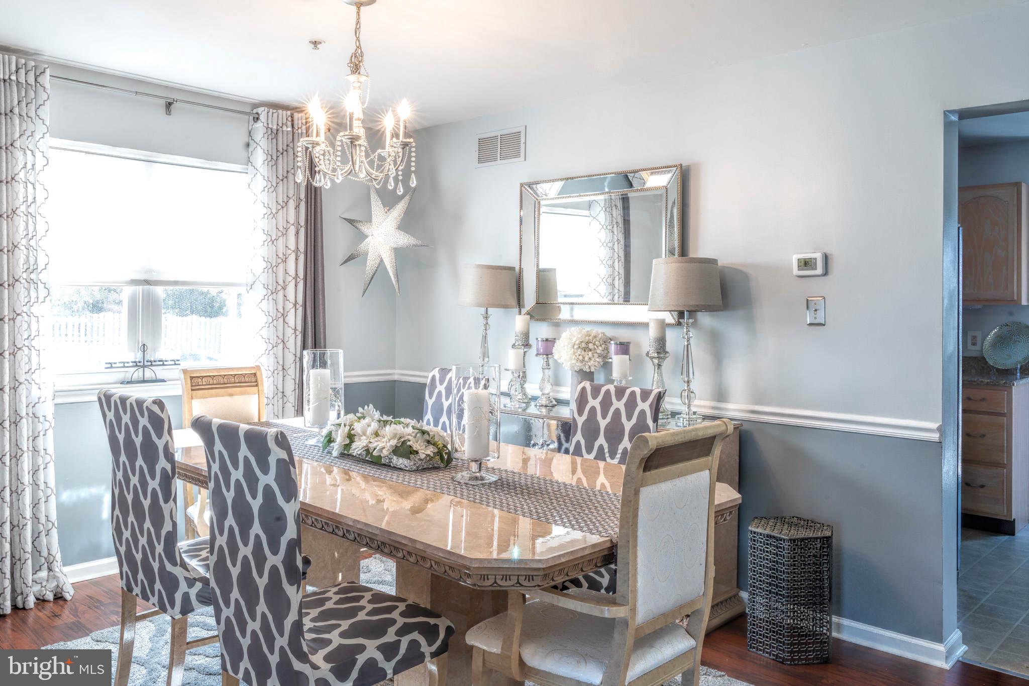 NORTH HILLS - Residential