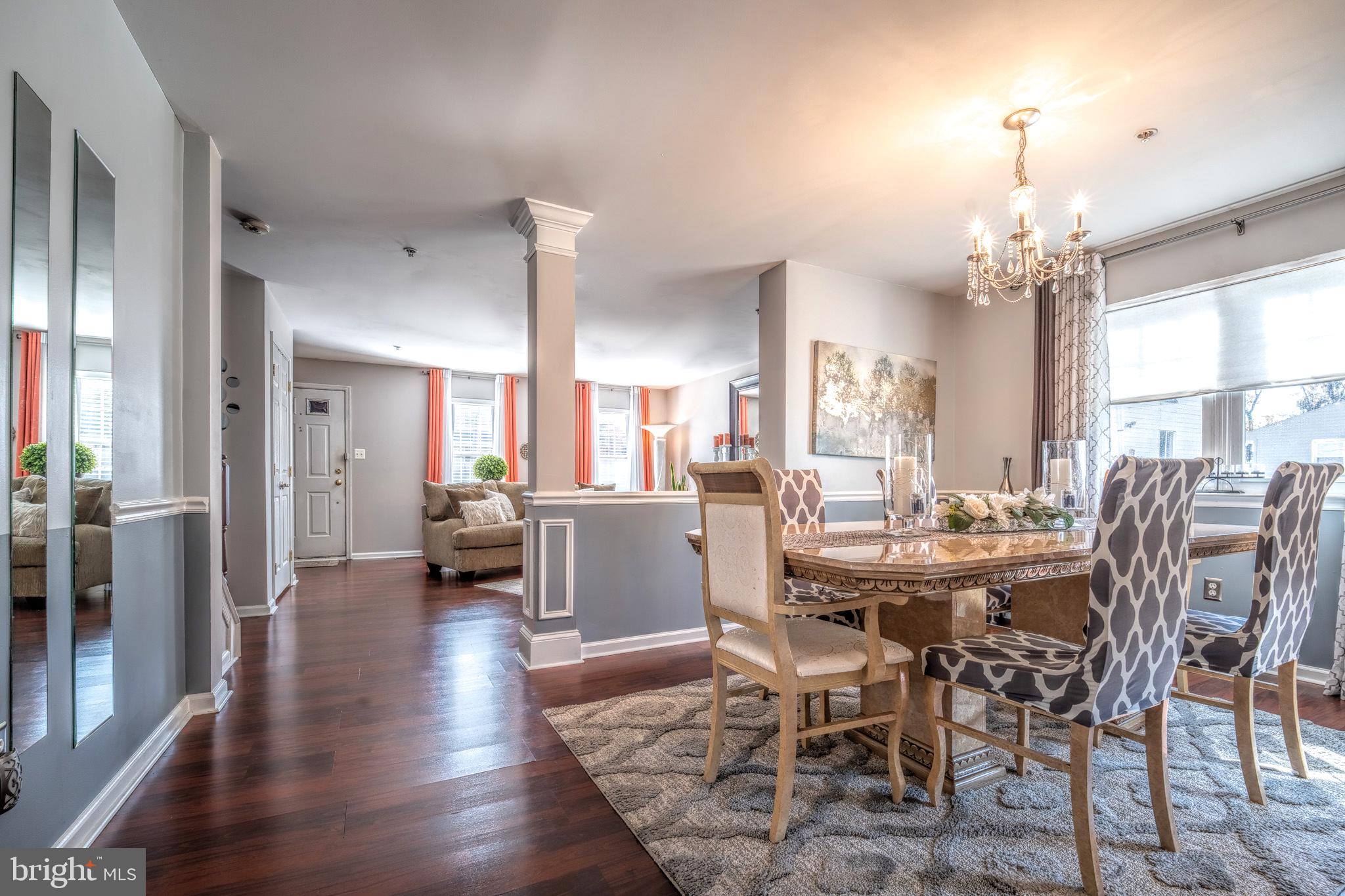 NORTH HILLS - Residential