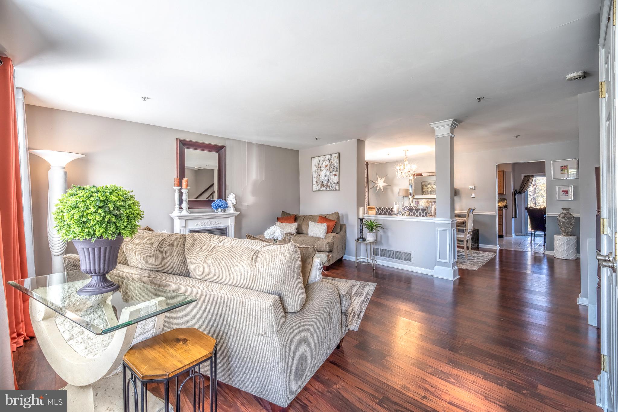 NORTH HILLS - Residential