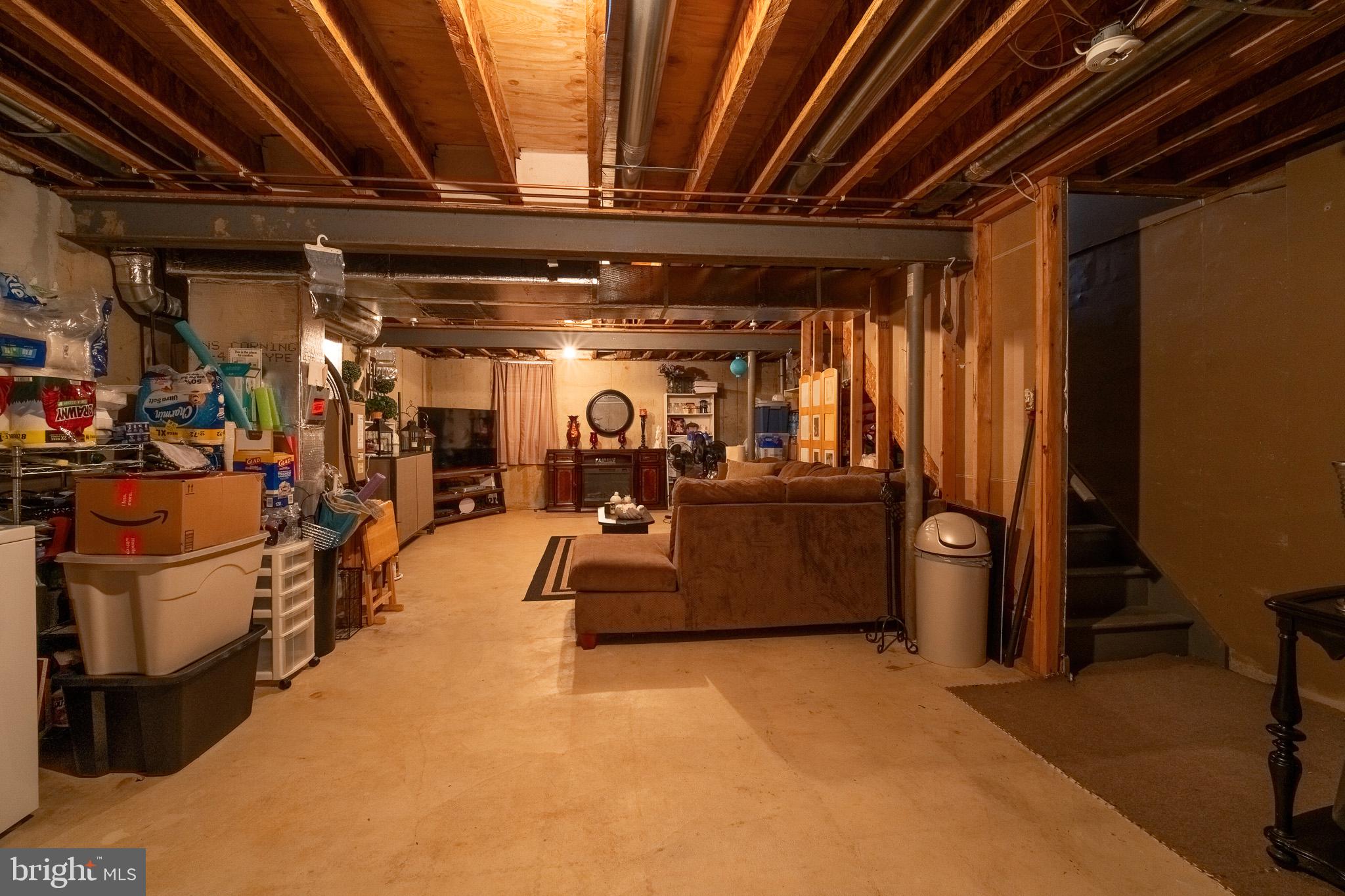 NORTH HILLS - Residential