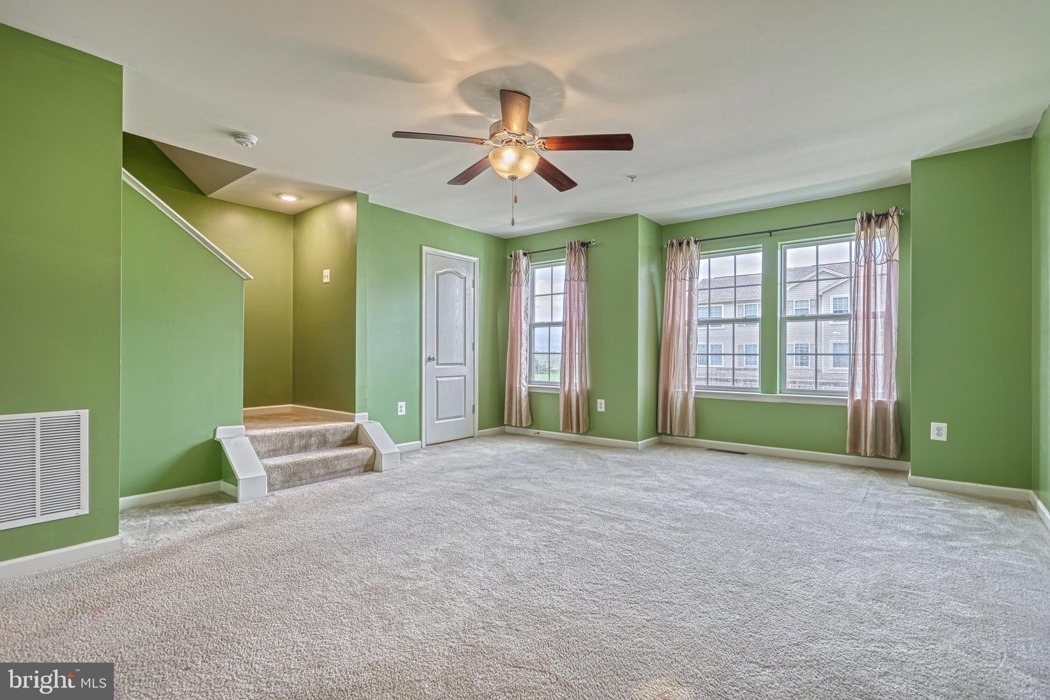 MOUNTAIN SHADOWS - Residential