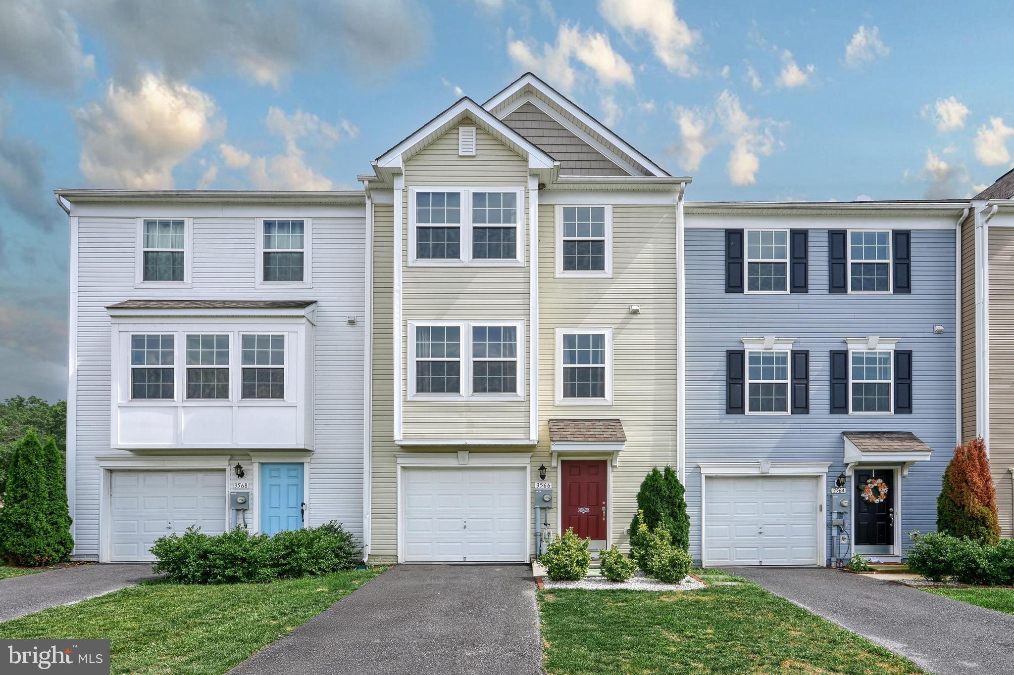 MOUNTAIN SHADOWS - Residential