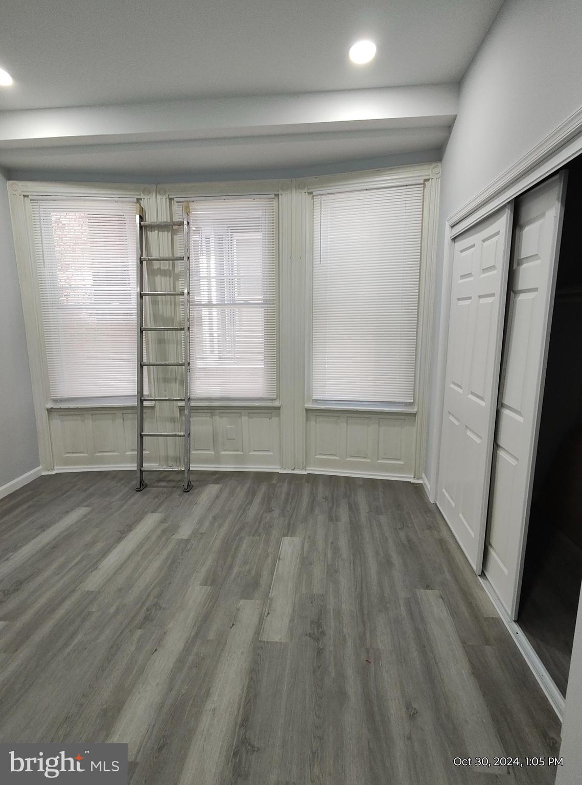 TEMPLE UNIVERSITY - Residential Lease