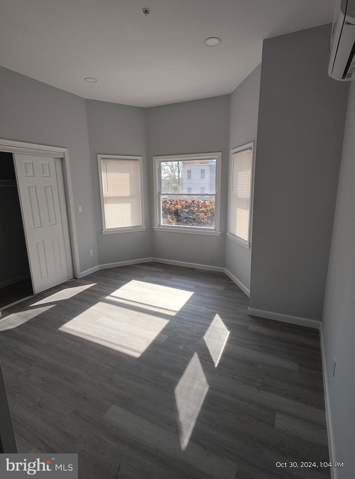 TEMPLE UNIVERSITY - Residential Lease